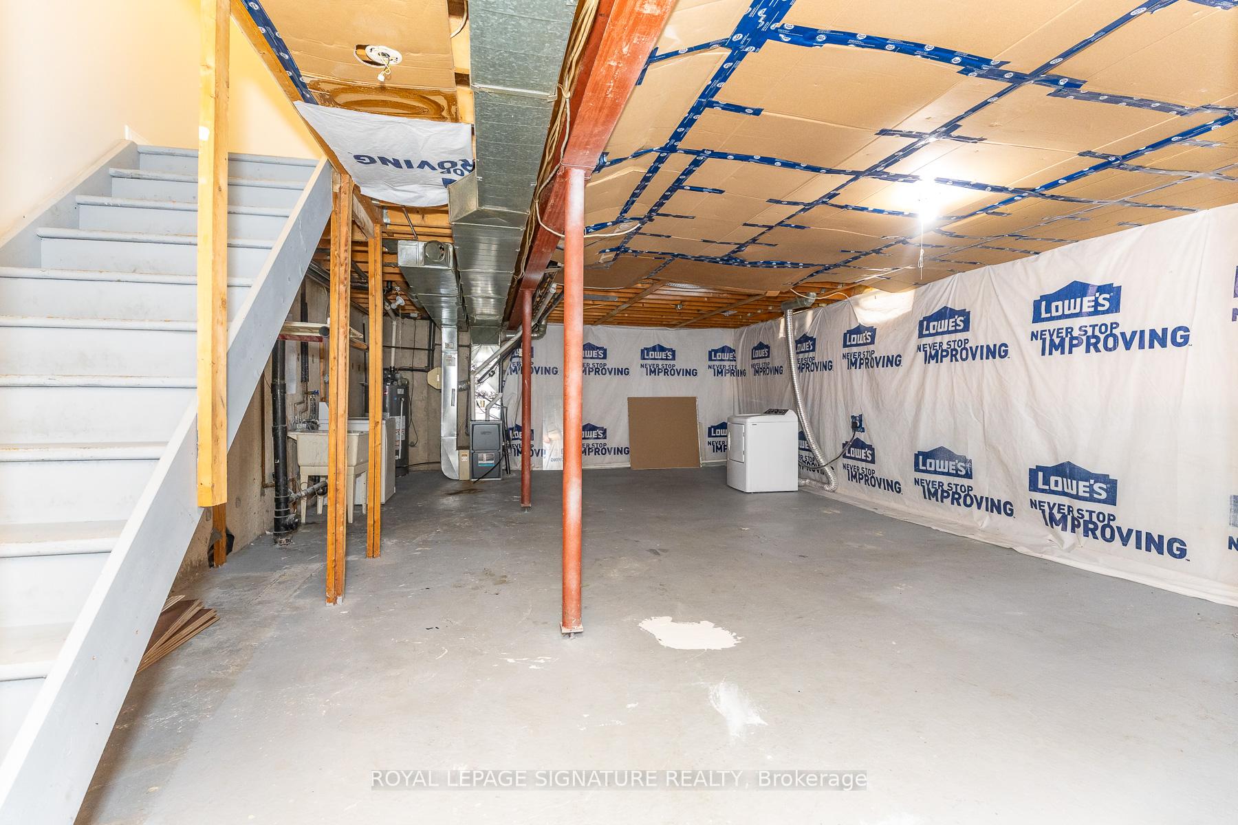 Photo 34 of 60 Blue Spruce Street, Brampton, Sandringham-Wellington — HOMEH