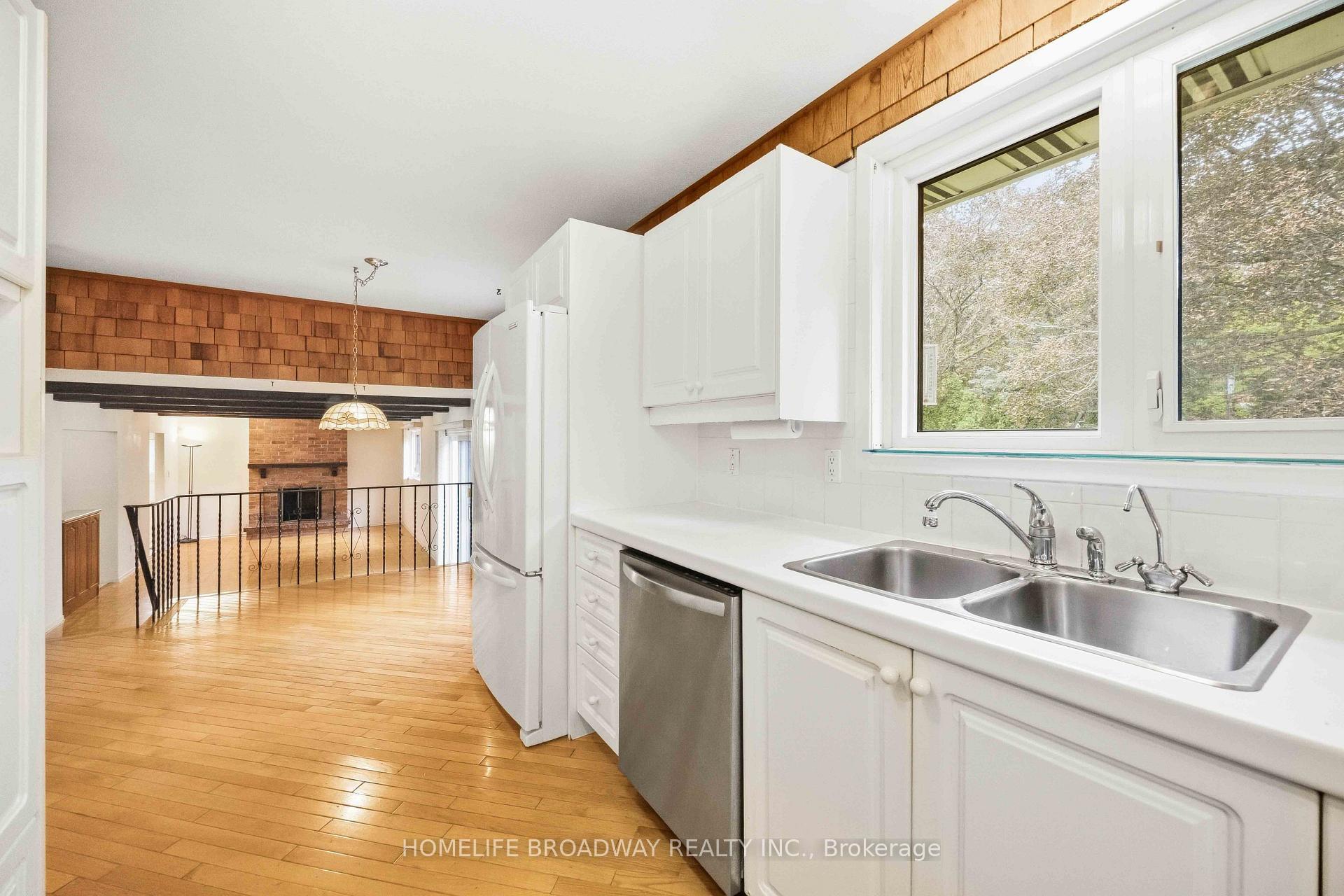 Photo 21 of 212 Bayview Fairways Drive, Markham, Bayview Fairway-Bayview Country Club Estates — HOMEH