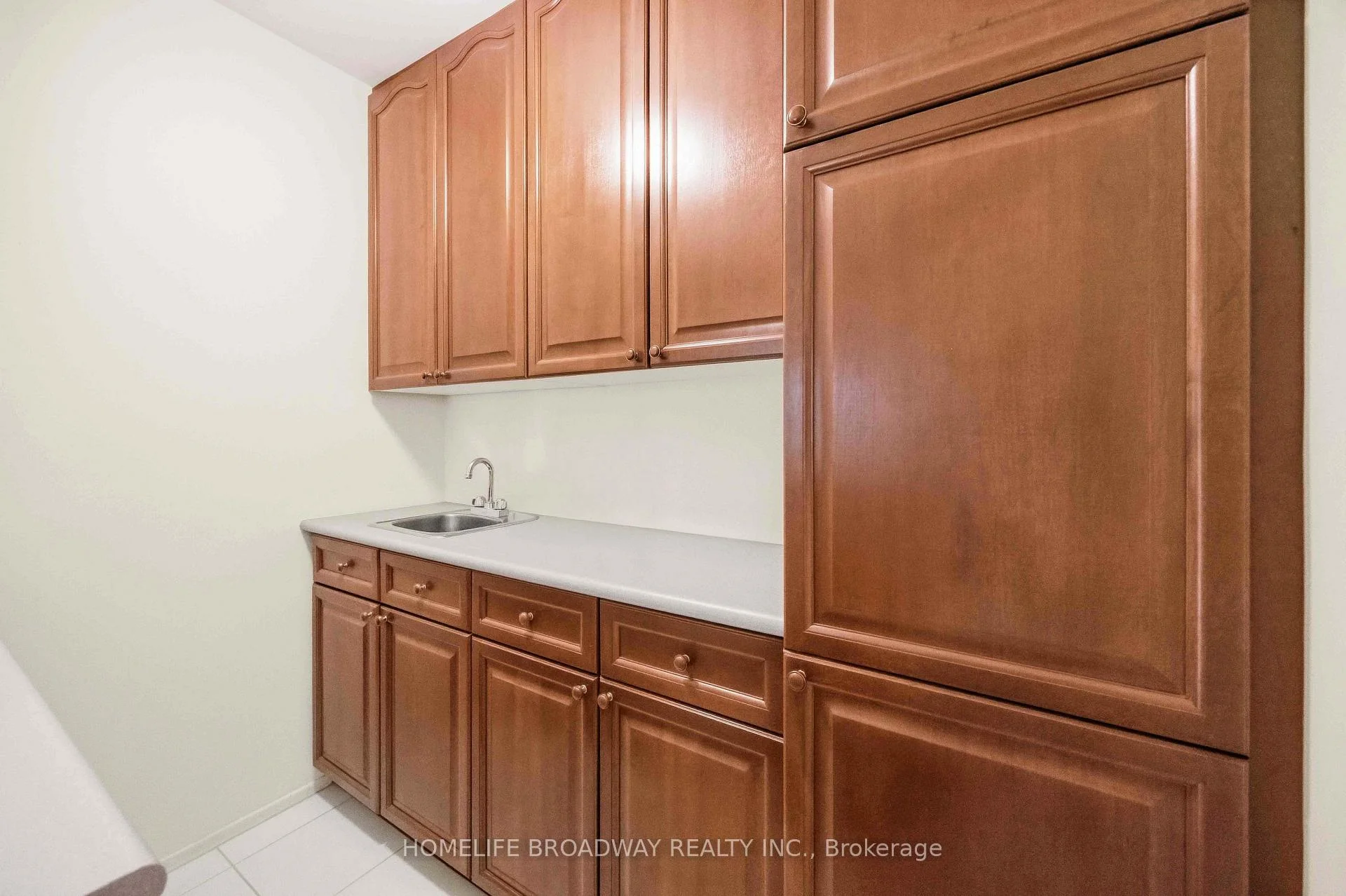 Photo 15 of 212 Bayview Fairways Drive, Markham, Bayview Fairway-Bayview Country Club Estates — HOMEH