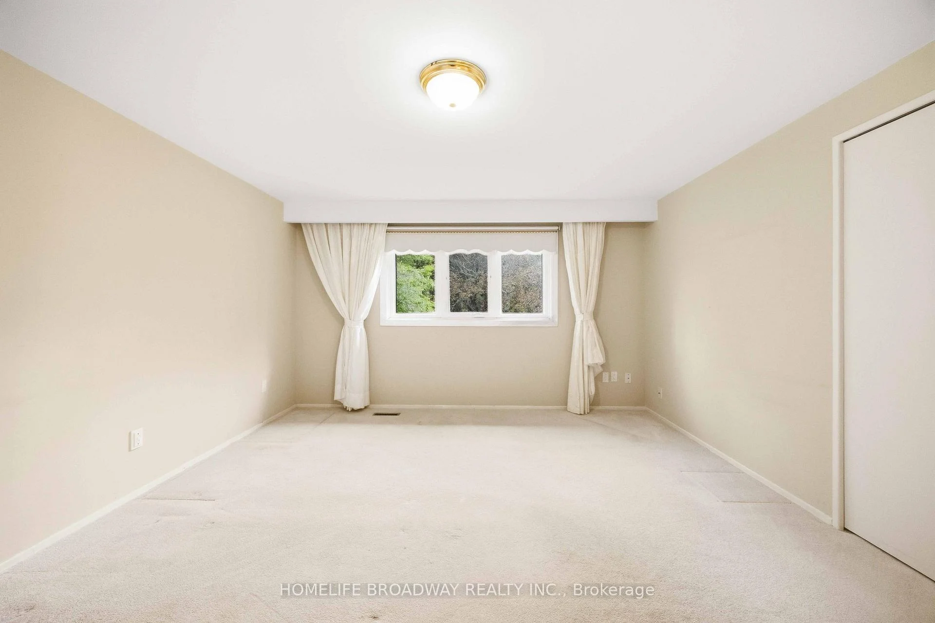 Photo 27 of 212 Bayview Fairways Drive, Markham, Bayview Fairway-Bayview Country Club Estates — HOMEH