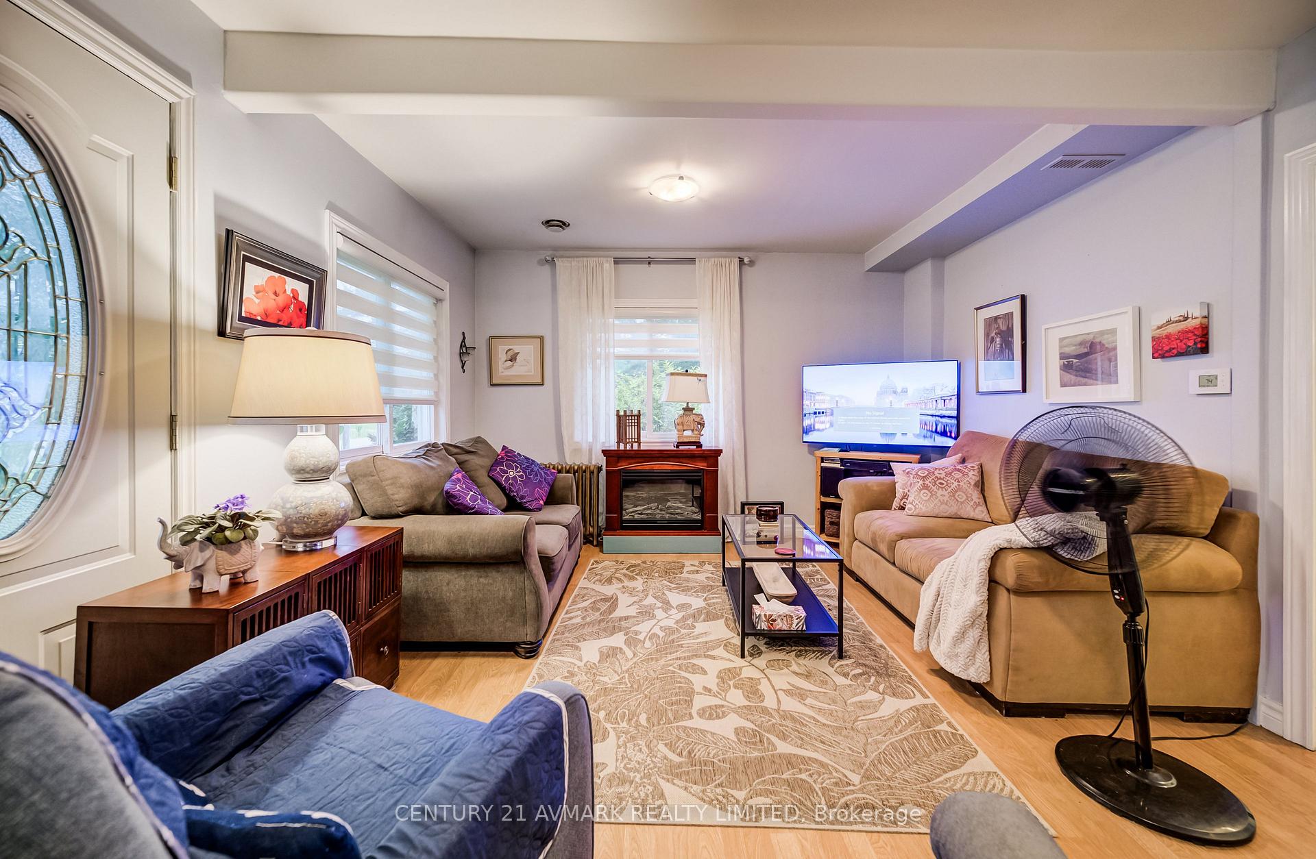Photo 2 of 803 Foss Road, Pelham, Fenwick — HOMEH
