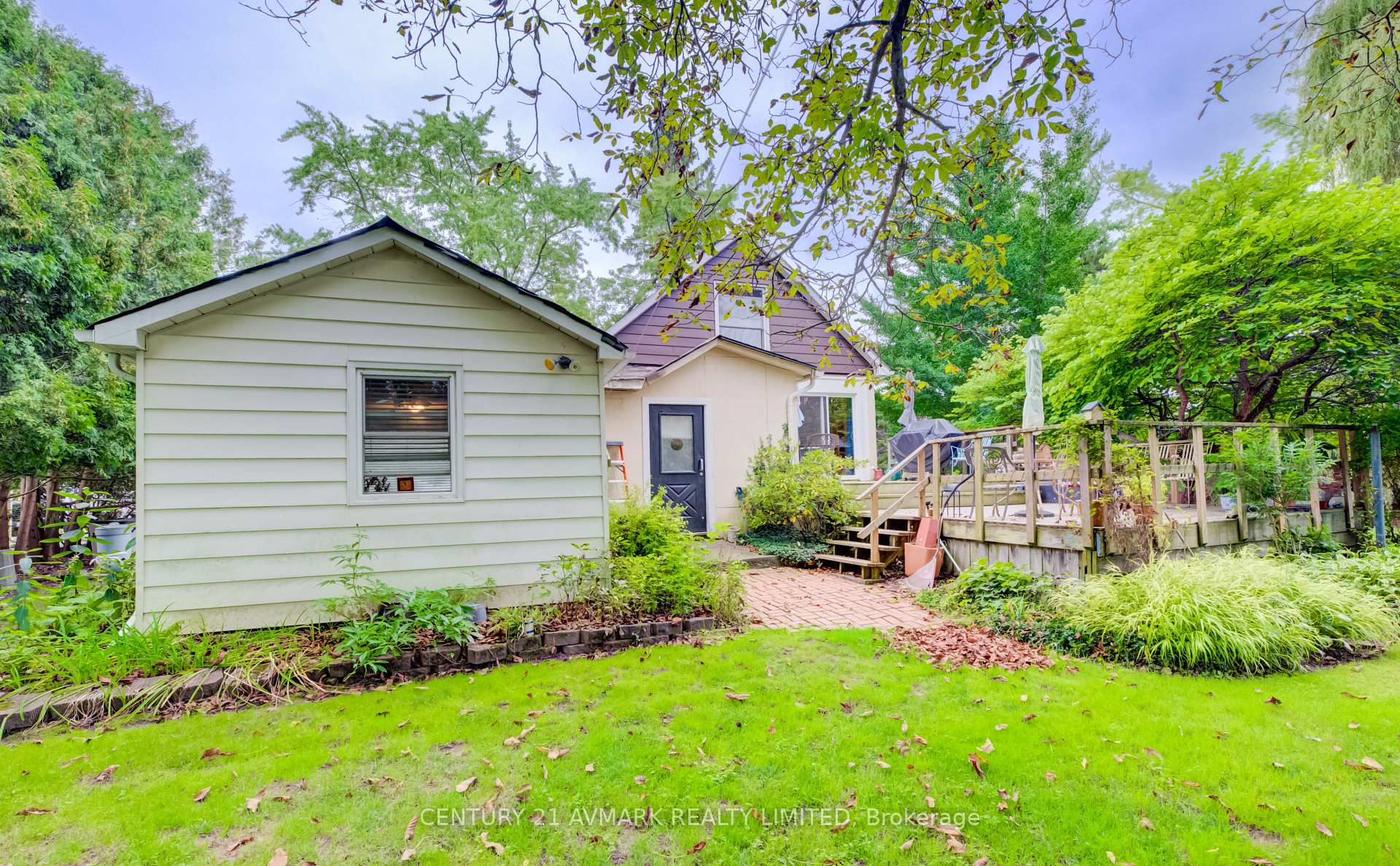 Photo 17 of 803 Foss Road, Pelham, Fenwick — HOMEH