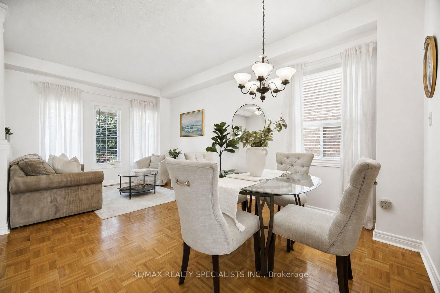 Photo 9 of 3512 Positano Place, Mississauga, Churchill Meadows — HOMEH