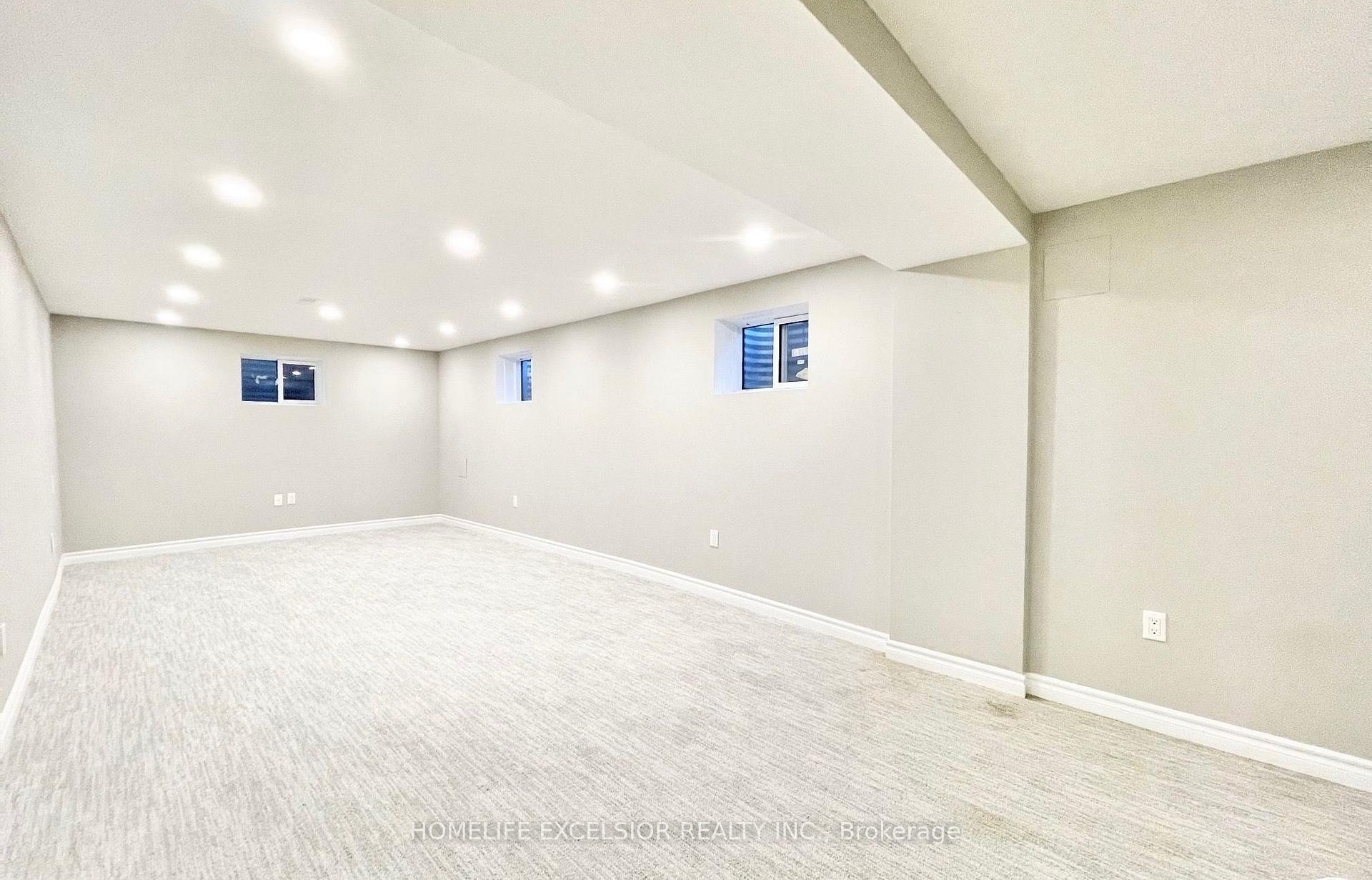 Photo 2 of Unit Basement, 34 Midcroft Drive, Scarborough, Agincourt South-Malvern West — HOMEH
