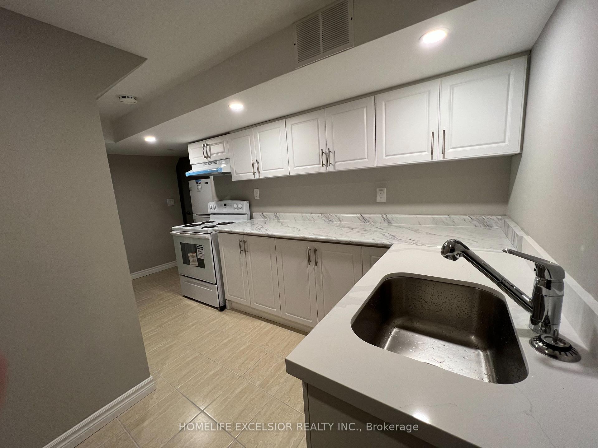 Photo 3 of Unit Basement, 34 Midcroft Drive, Scarborough, Agincourt South-Malvern West — HOMEH