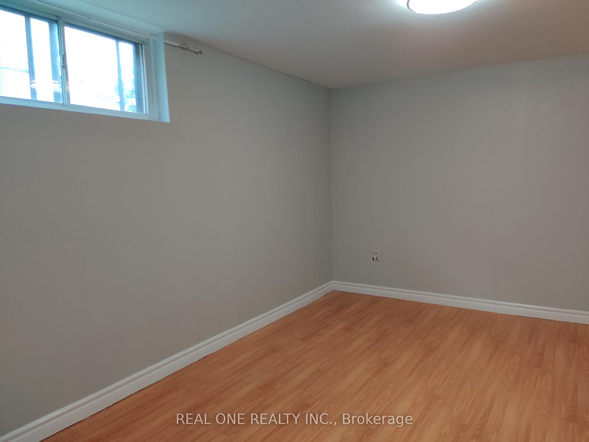 Photo 10 of Unit Basement, 49 Corinthian Boulevard, Scarborough, L'Amoreaux — HOMEH