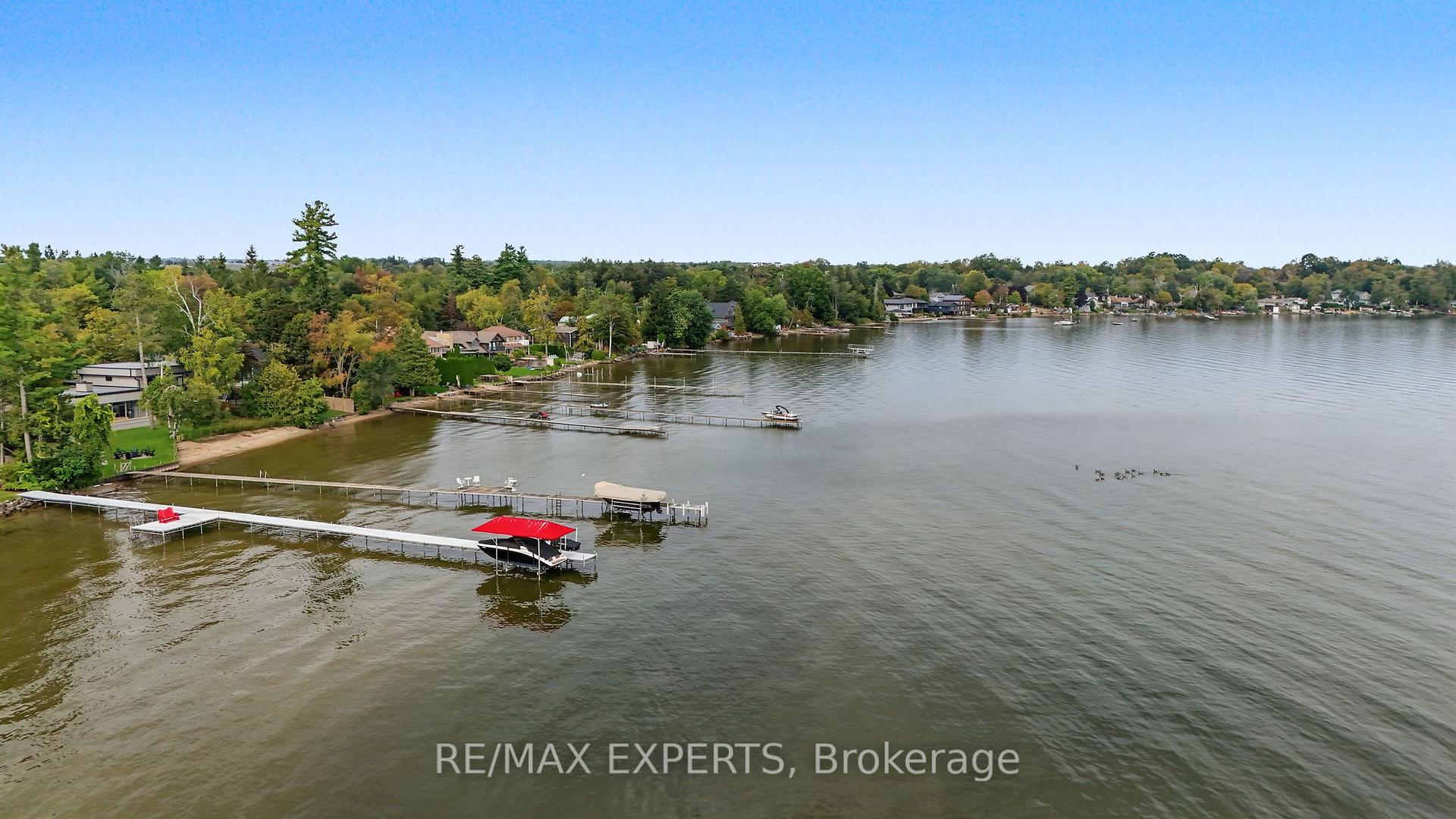 Photo 3 of 1805 Saint John's Road, Innisfil, Alcona — HOMEH
