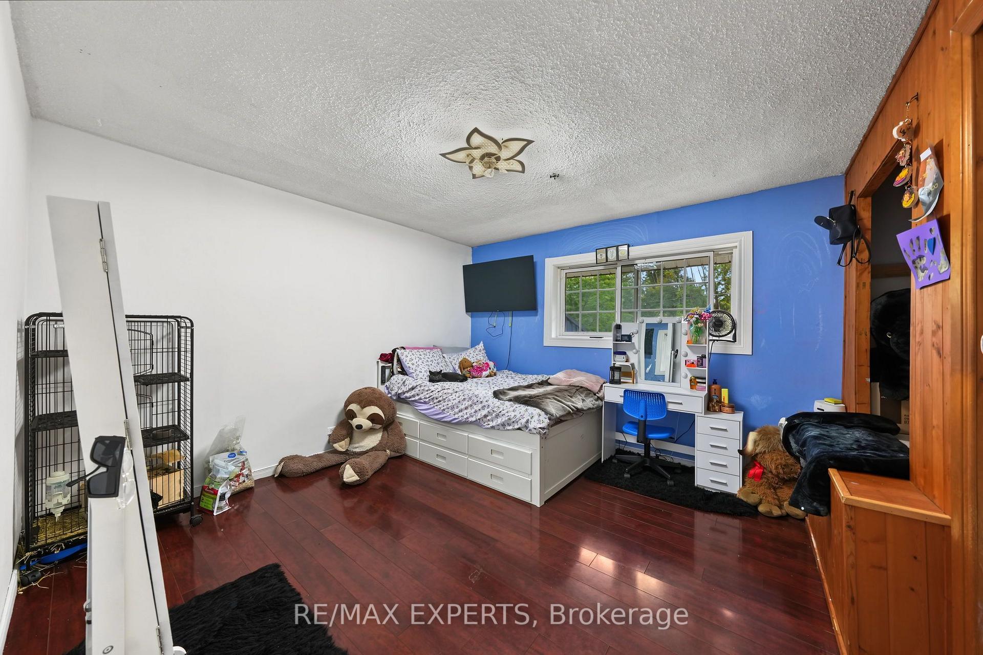 Photo 20 of 1805 Saint John's Road, Innisfil, Alcona — HOMEH