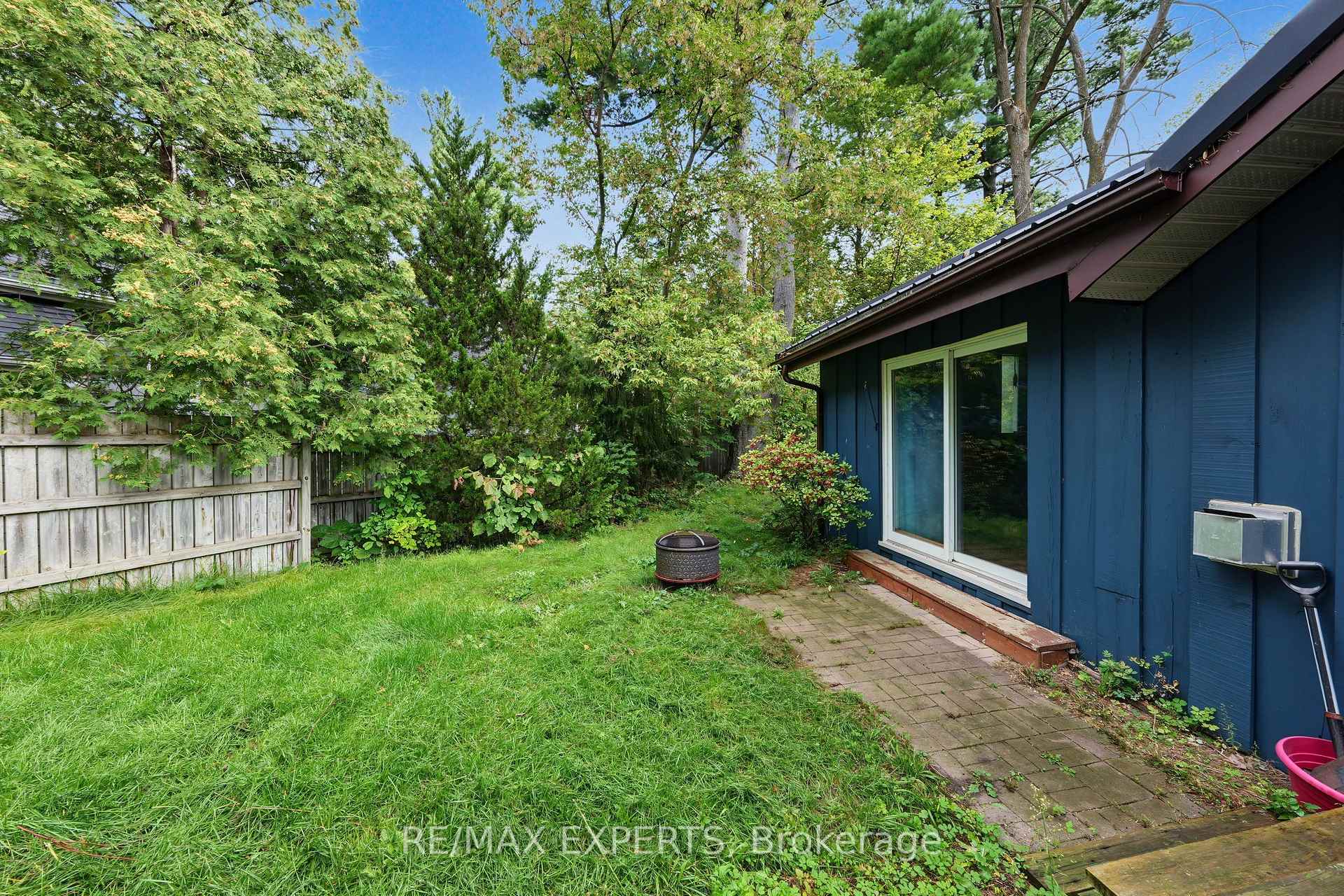 Photo 28 of 1805 Saint John's Road, Innisfil, Alcona — HOMEH