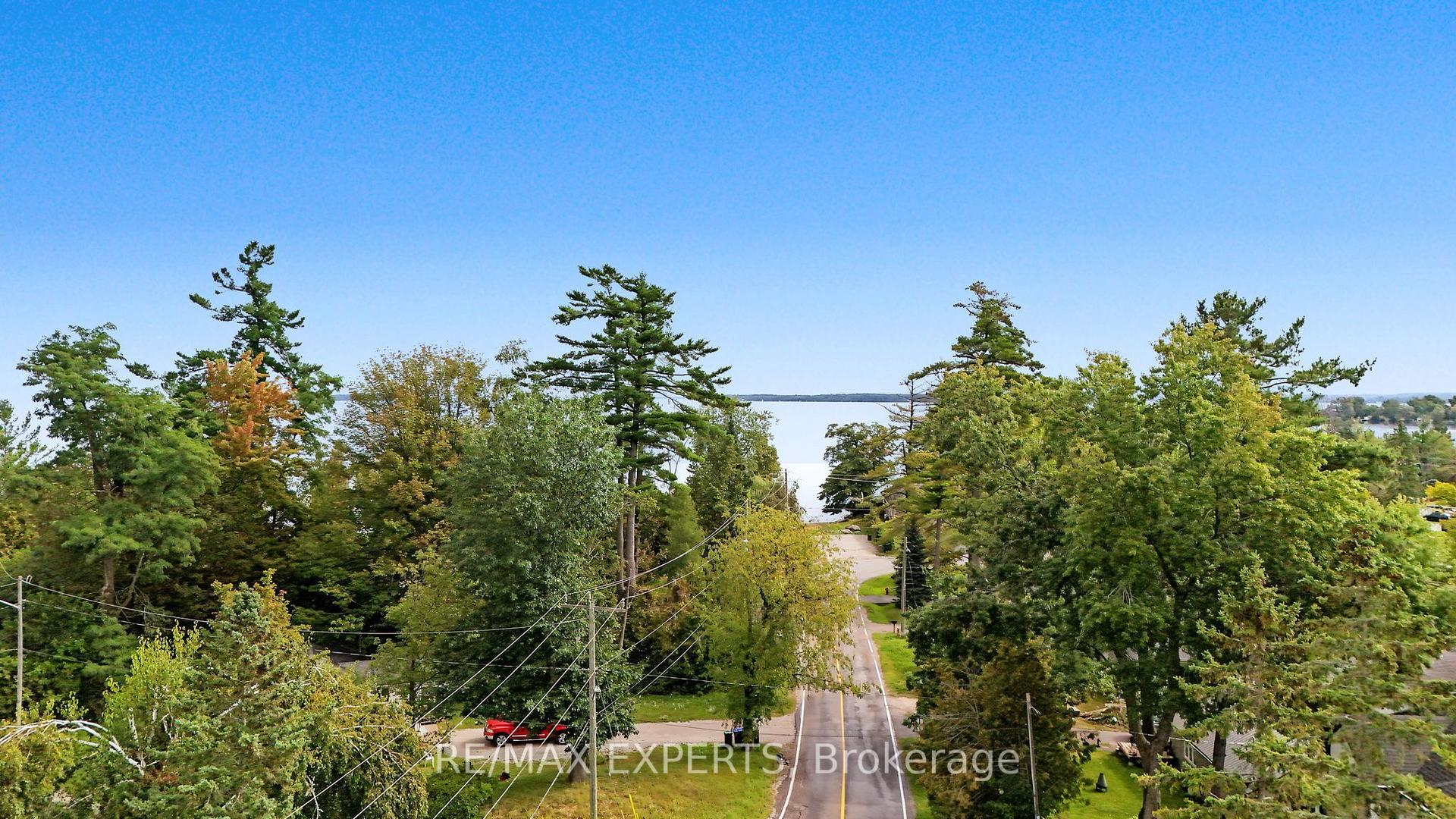 Photo 37 of 1805 Saint John's Road, Innisfil, Alcona — HOMEH