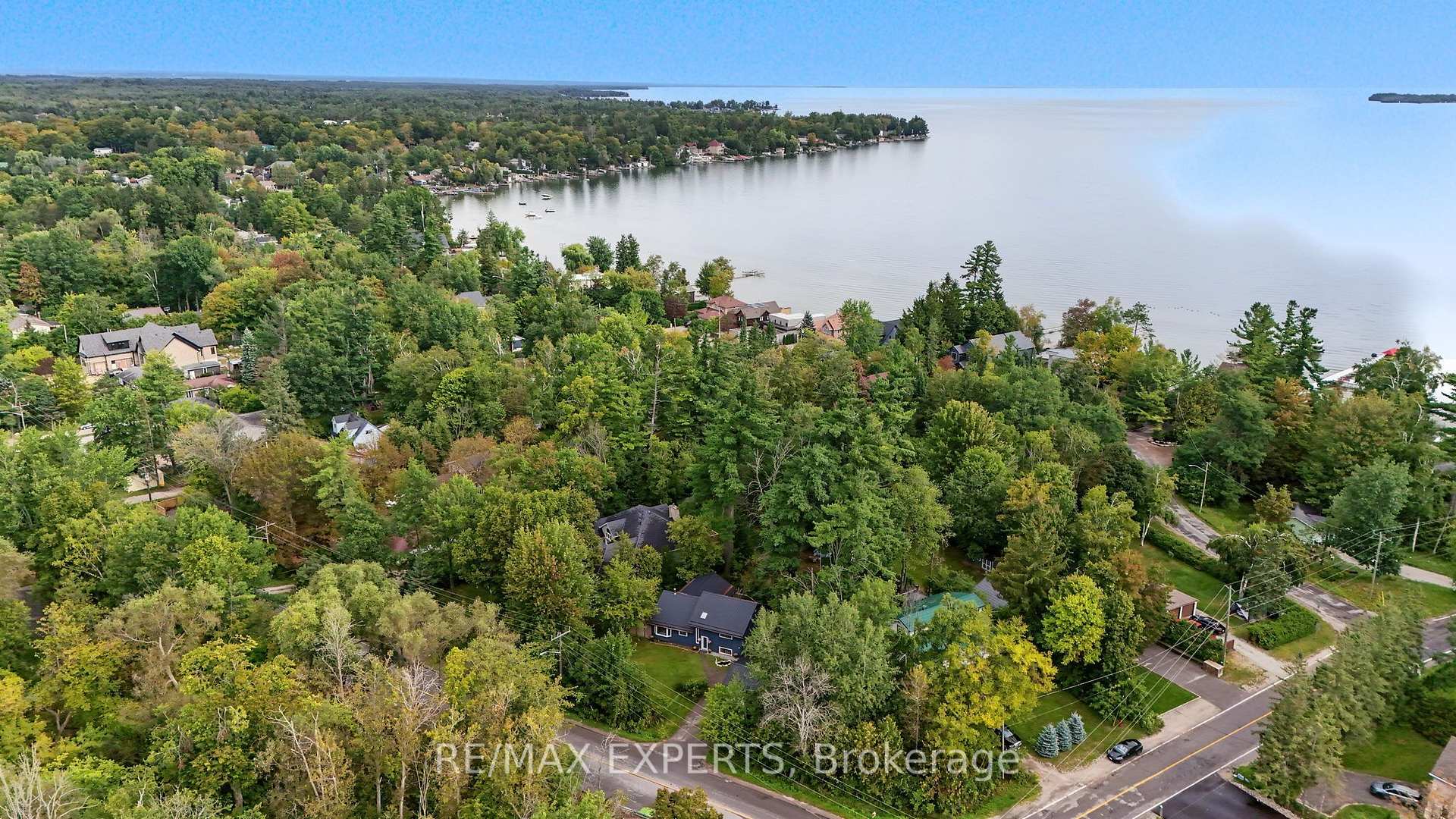 Photo 41 of 1805 Saint John's Road, Innisfil, Alcona — HOMEH