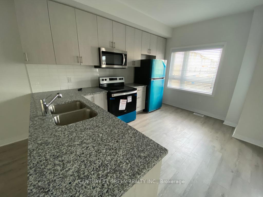 Photo 8 of Unit 23, 51 Sparrow Avenue, Cambridge, Little's Corners — HOMEH