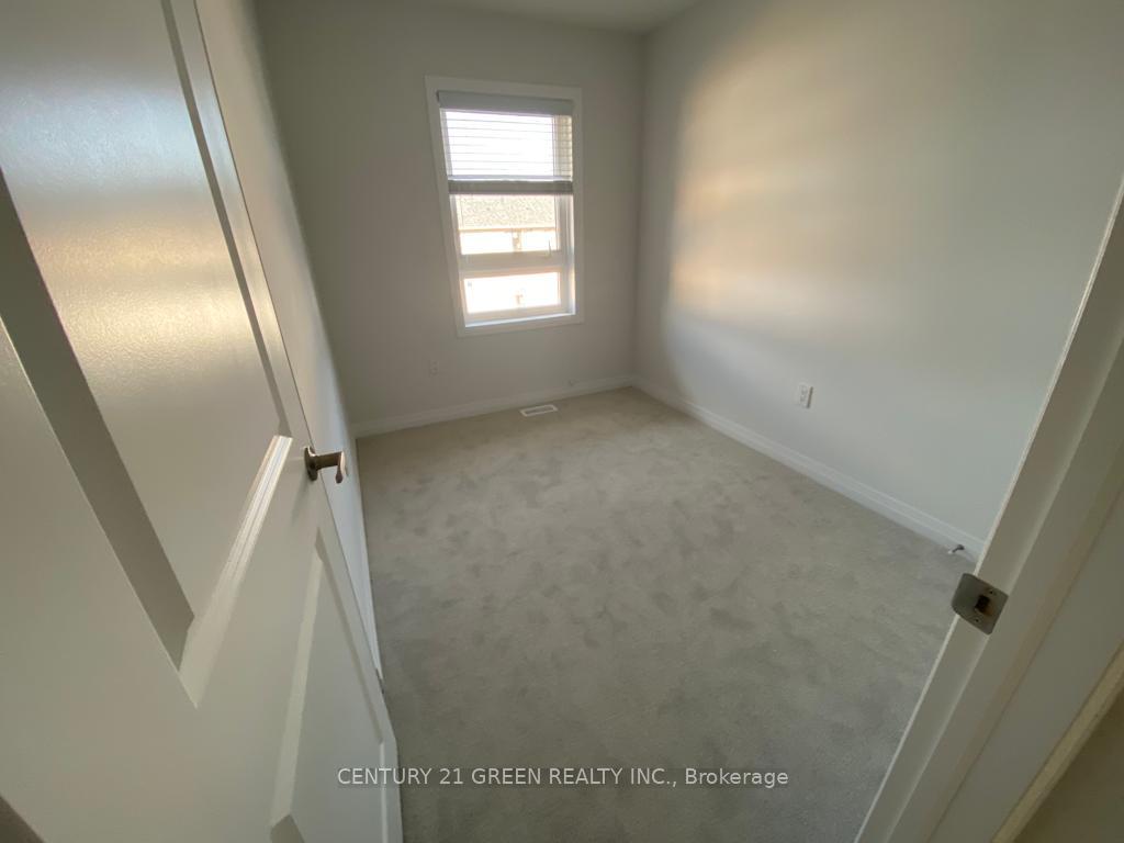 Photo 16 of Unit 23, 51 Sparrow Avenue, Cambridge, Little's Corners — HOMEH
