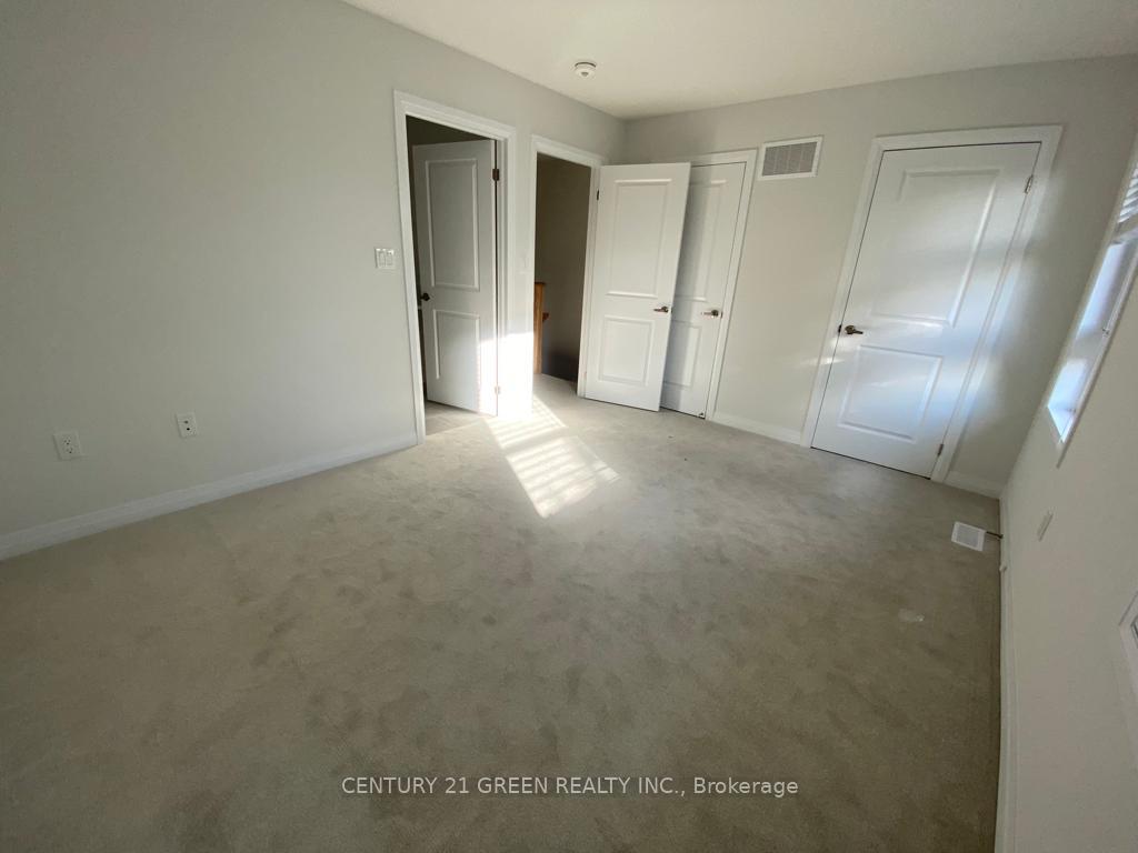 Photo 17 of Unit 23, 51 Sparrow Avenue, Cambridge, Little's Corners — HOMEH