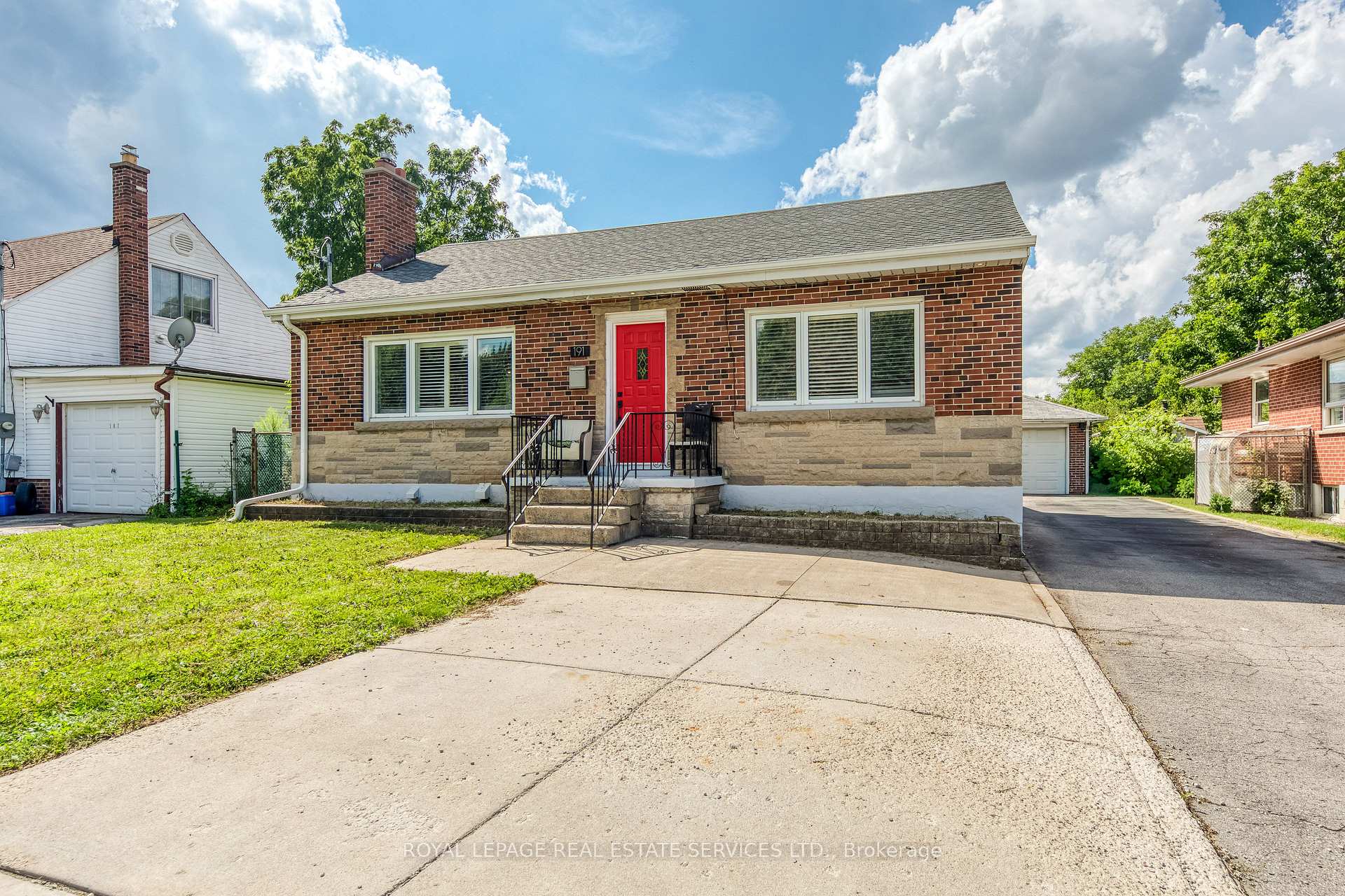 Photo 2 of Unit Upper, 191 Nash Road N, Hamilton, Kentley — HOMEH