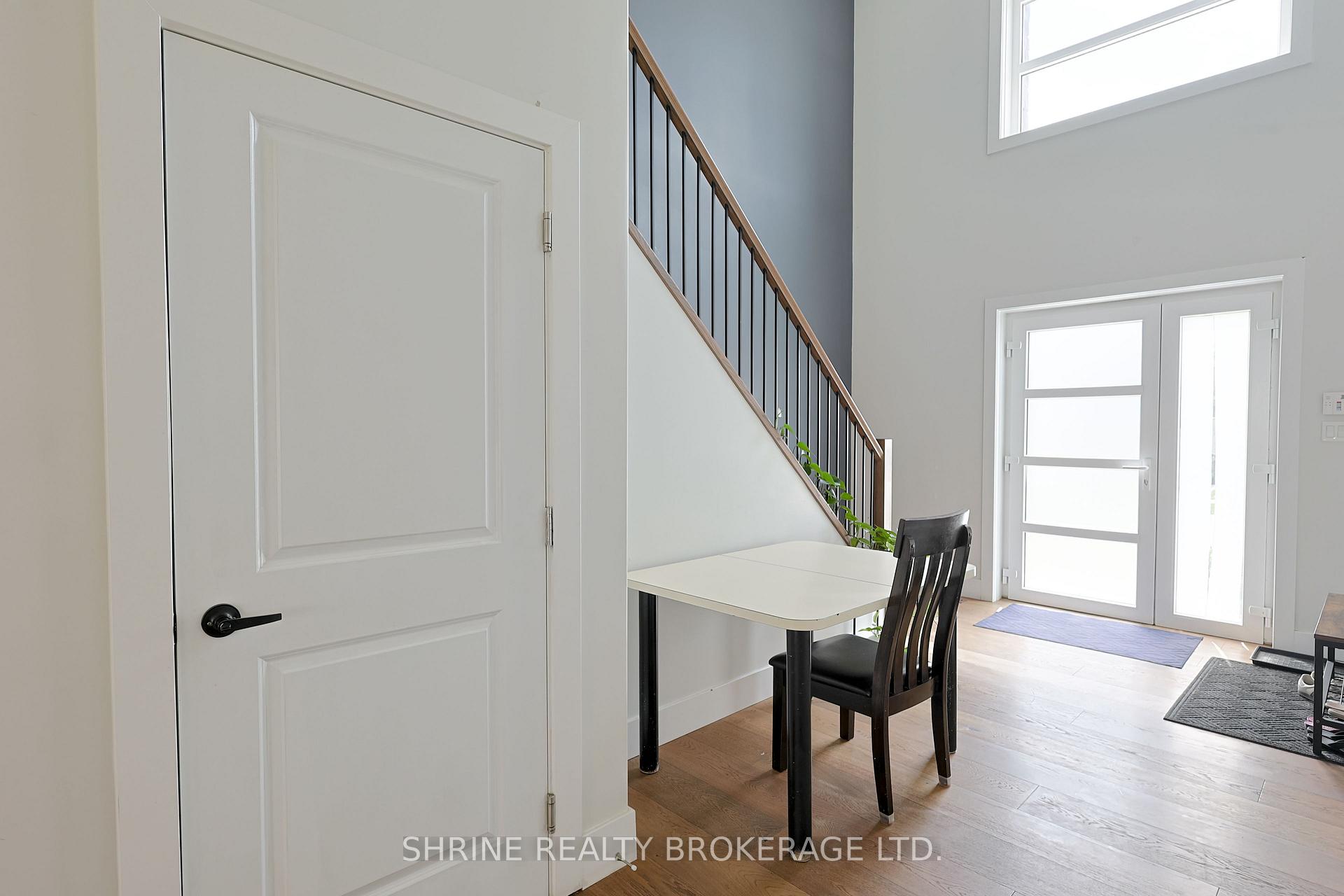 Photo 3 of 2170 Debra Drive, London, South V — HOMEH