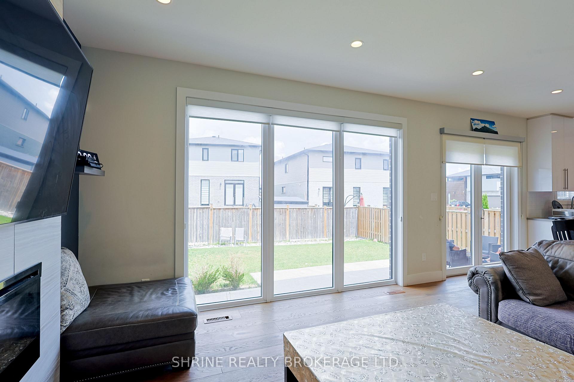 Photo 6 of 2170 Debra Drive, London, South V — HOMEH