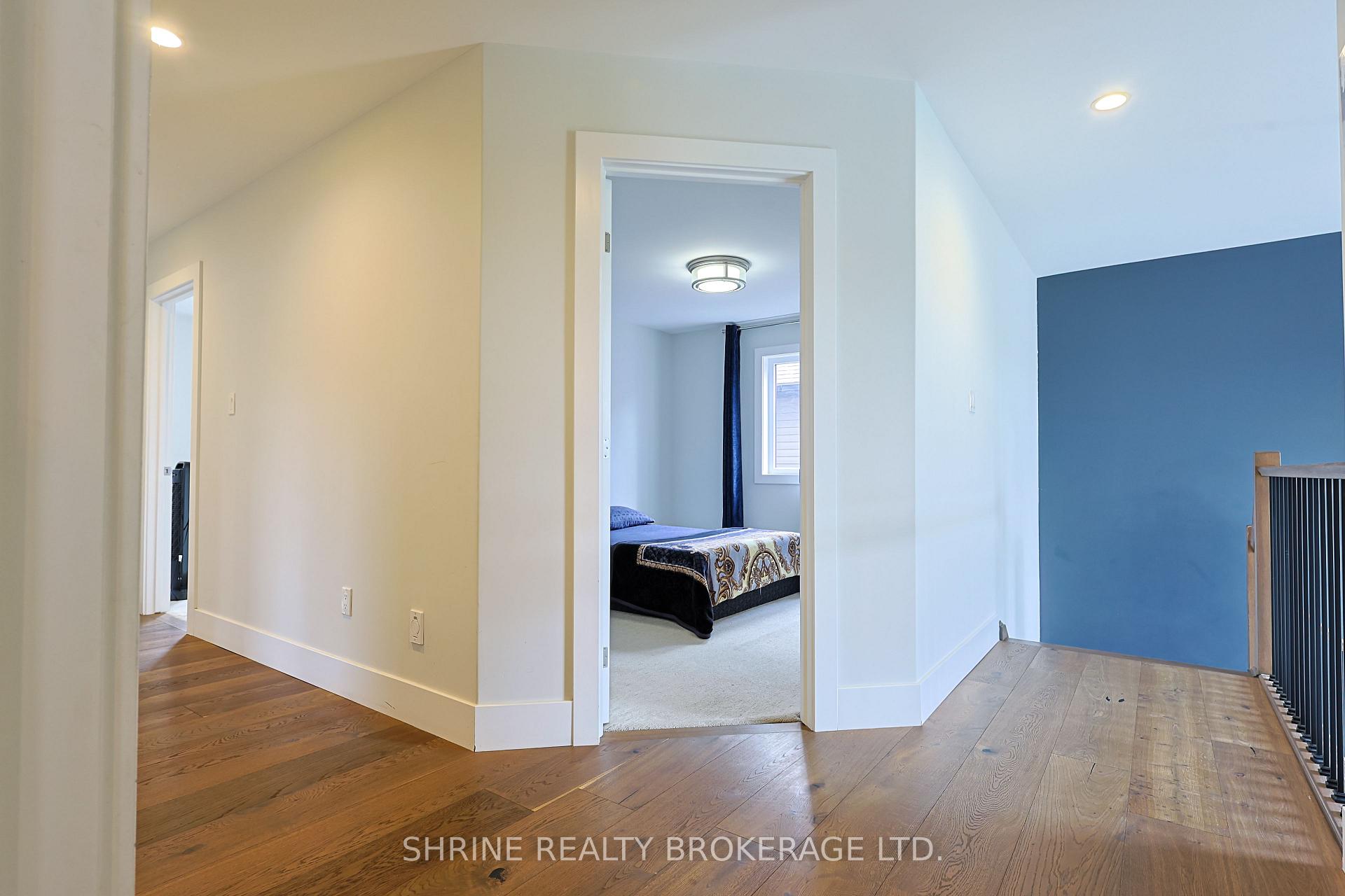 Photo 32 of 2170 Debra Drive, London, South V — HOMEH