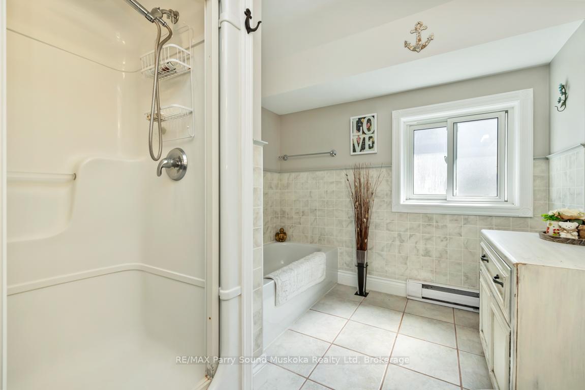 Photo 22 of 5 Meharg Drive, McKellar — HOMEH