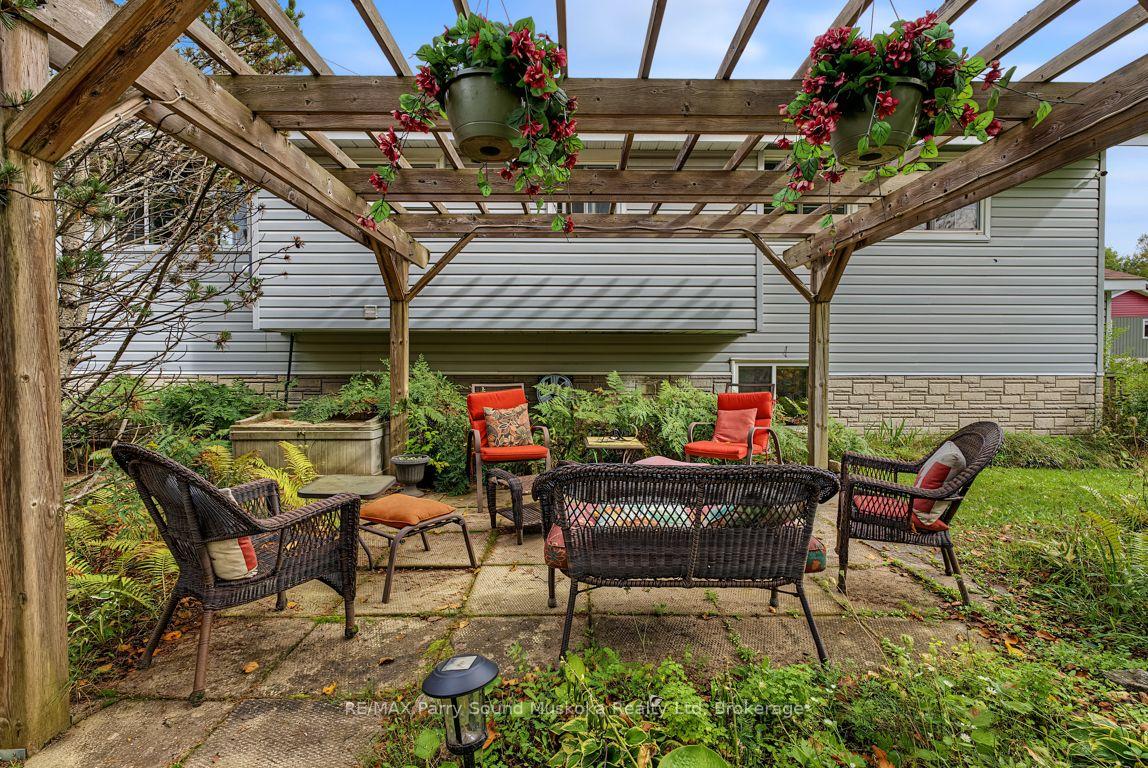 Photo 40 of 5 Meharg Drive, McKellar — HOMEH