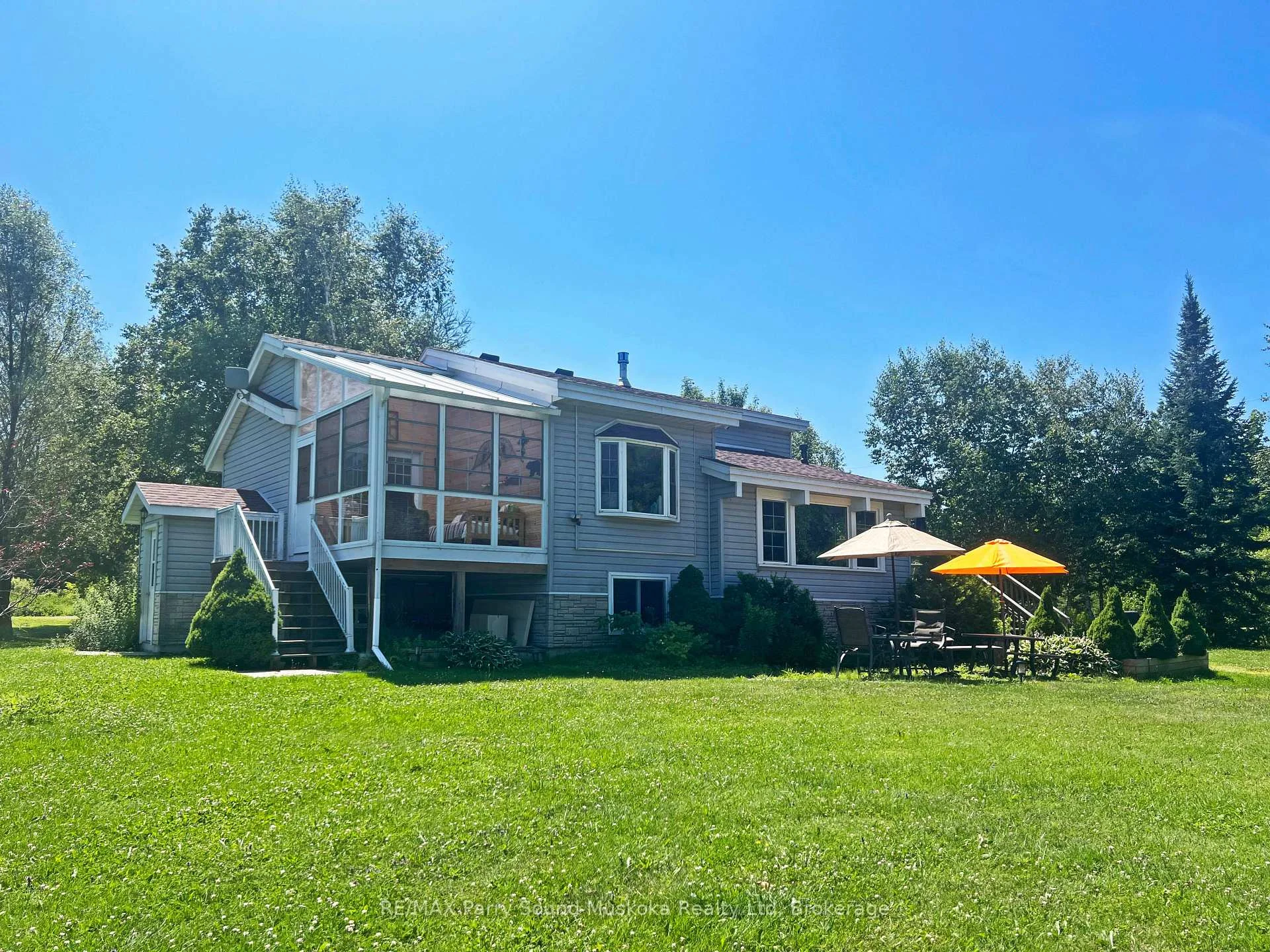 Photo 2 of 5 Meharg Drive, McKellar — HOMEH
