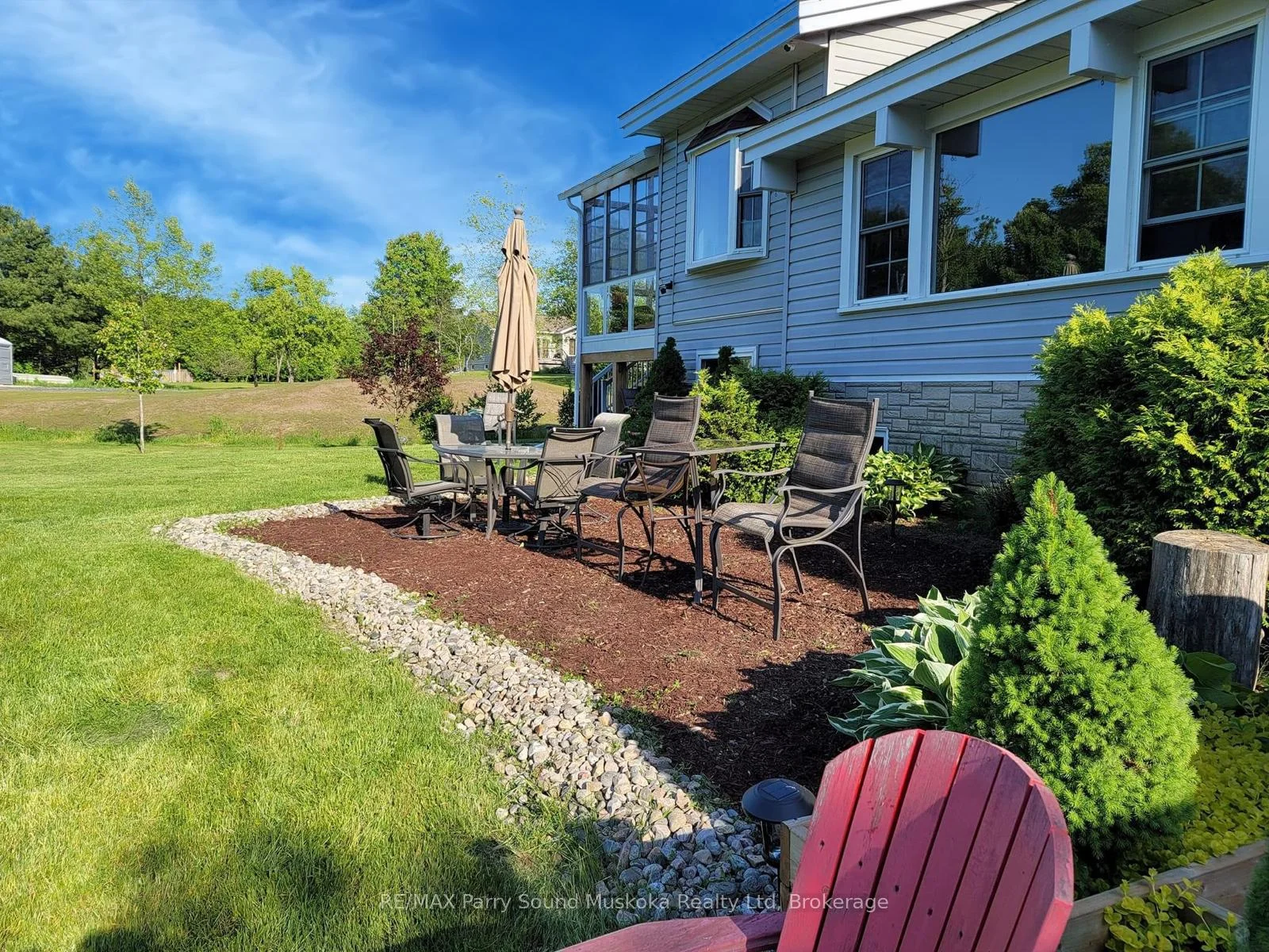 Photo 6 of 5 Meharg Drive, McKellar — HOMEH