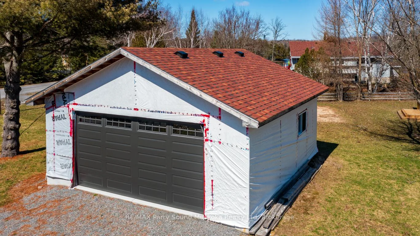 Photo 38 of 5 Meharg Drive, McKellar — HOMEH