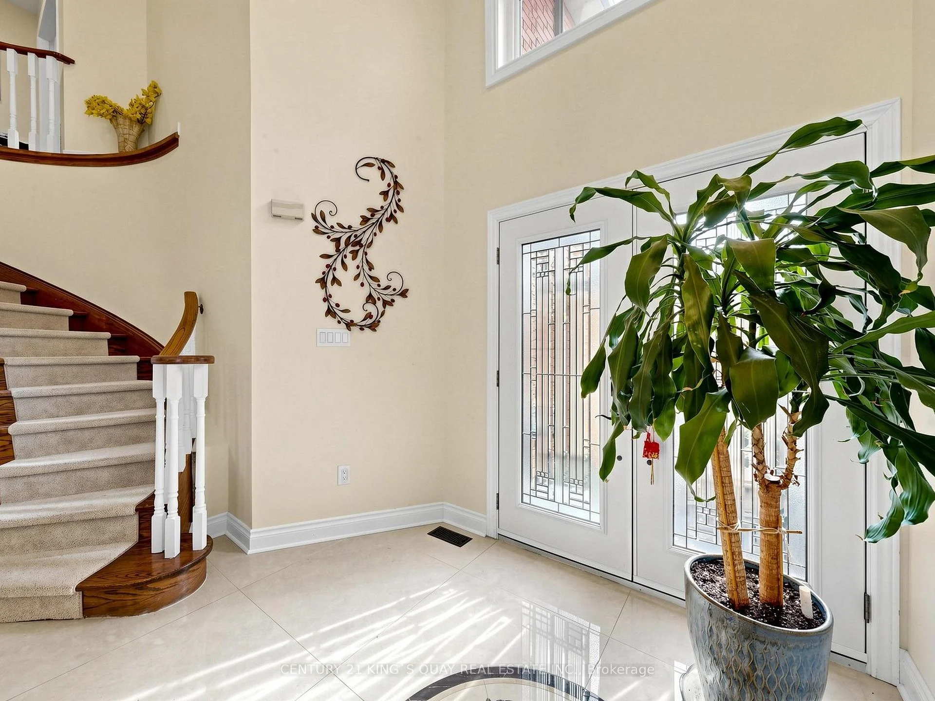 Photo 91 of 34 Looker Drive, Barrie, Holly — HOMEH
