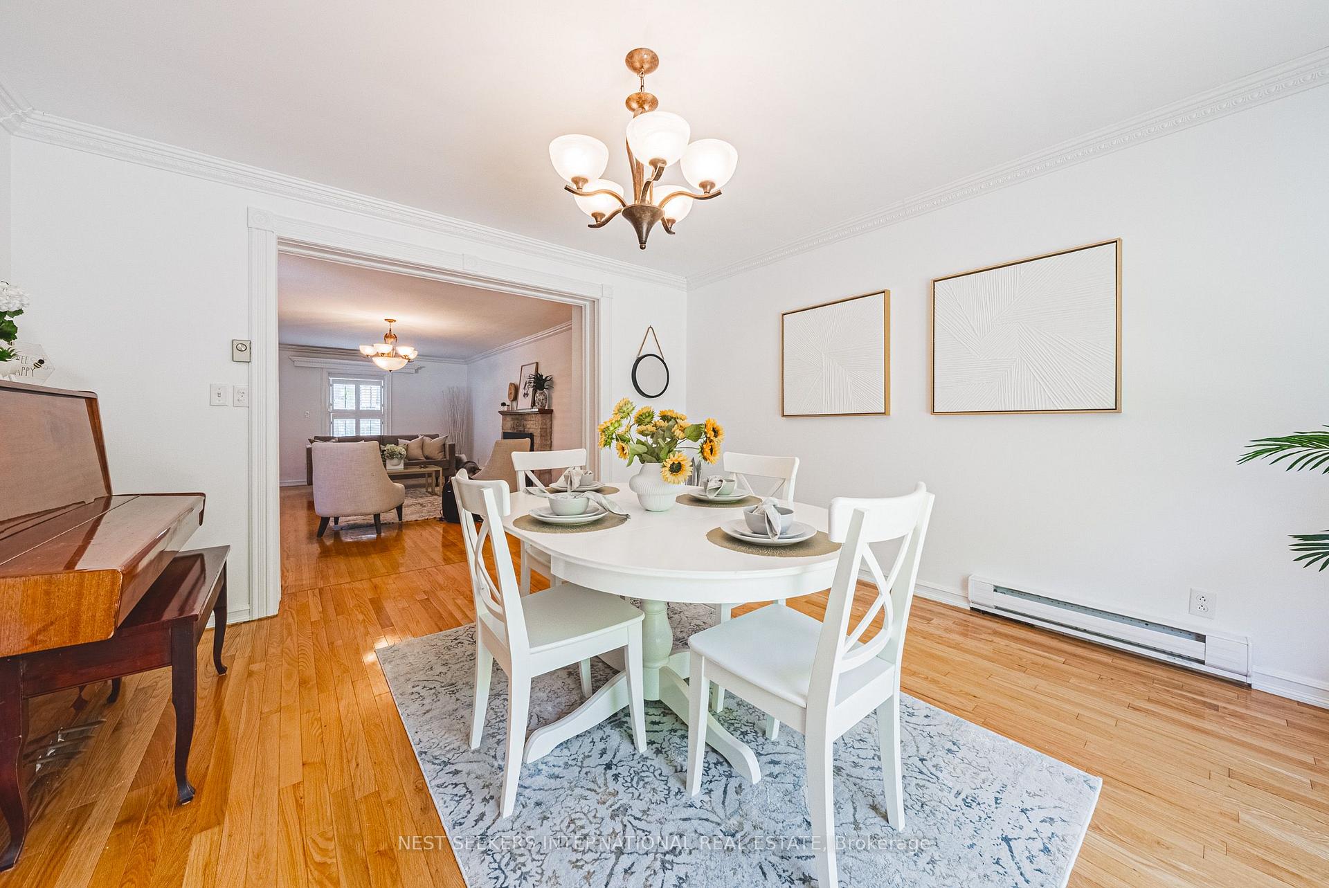 Photo 5 of 5039 Valley Way, Niagara Falls, Cherrywood — HOMEH
