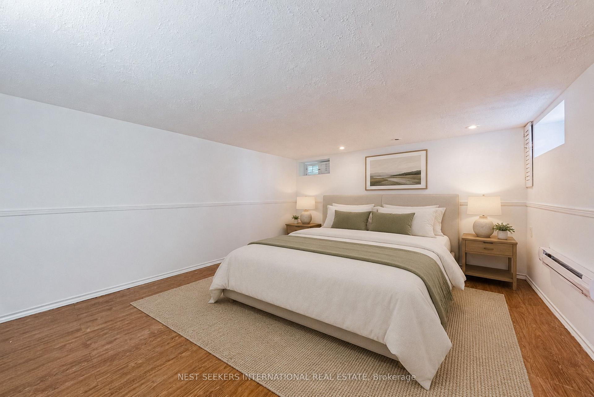 Photo 11 of 5039 Valley Way, Niagara Falls, Cherrywood — HOMEH