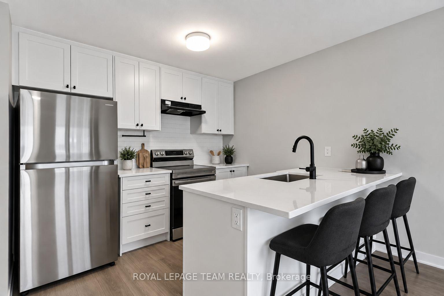 Photo 18 of 802 Parnian Private, Ottawa, Barrhaven - Half Moon Bay — HOMEH