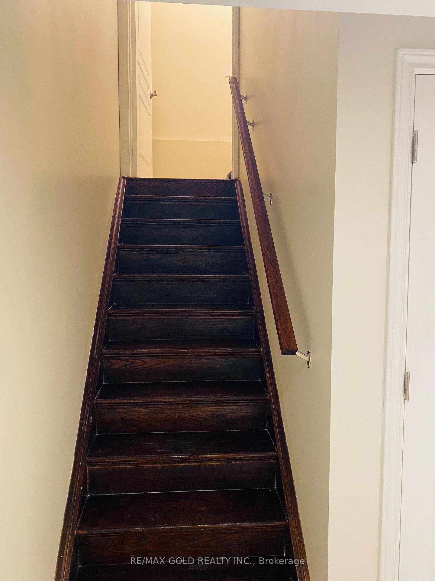 Photo 2 of Unit Basement, 102 Gardenbrooke Trail, Brampton, Bram East — HOMEH