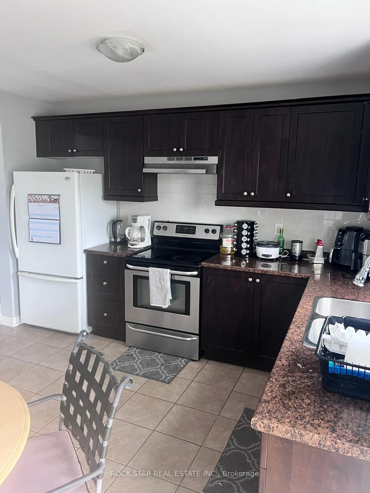 Photo 15 of 36A Kent Street, St. Catharines, Western Hill — HOMEH