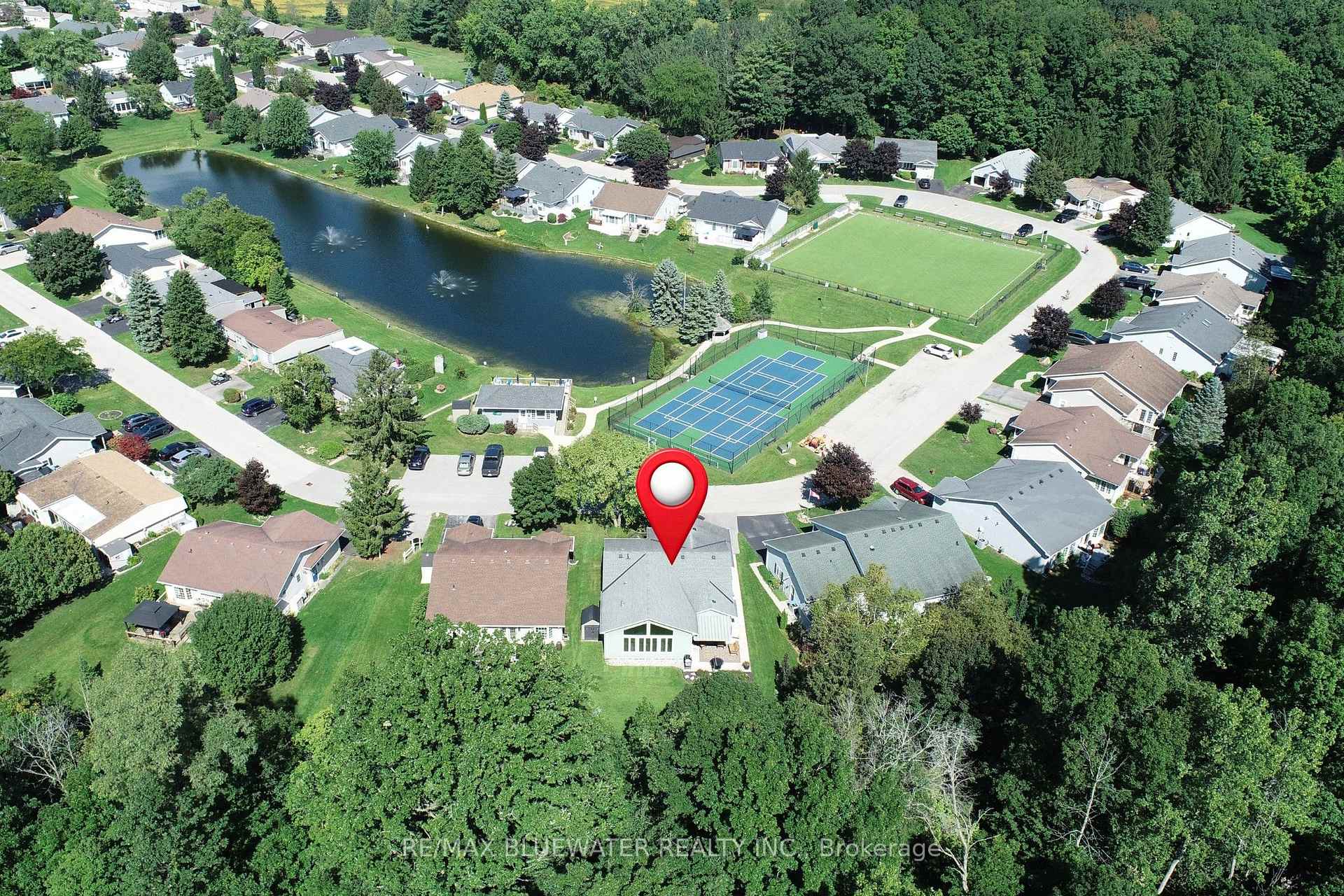 Photo 3 of 353 Shannon Boulevard, South Huron, Stephen — HOMEH