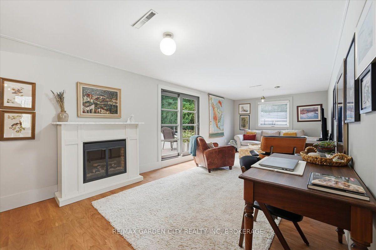 Photo 28 of 16 Pinecrest Court, Pelham, Fonthill — HOMEH