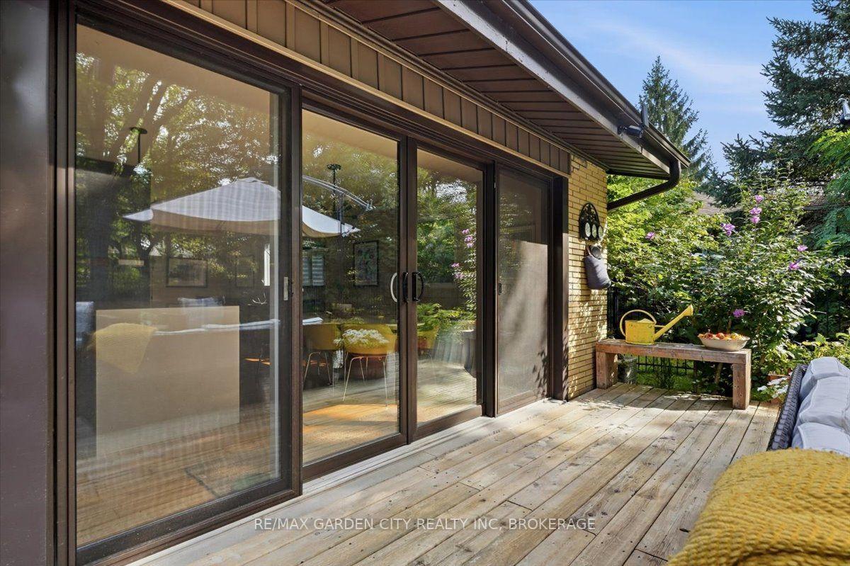 Photo 35 of 16 Pinecrest Court, Pelham, Fonthill — HOMEH