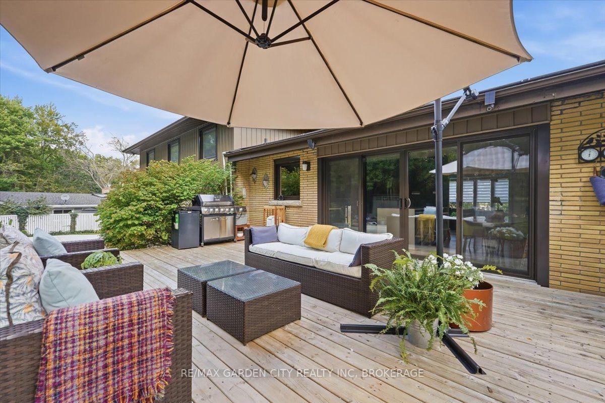 Photo 36 of 16 Pinecrest Court, Pelham, Fonthill — HOMEH