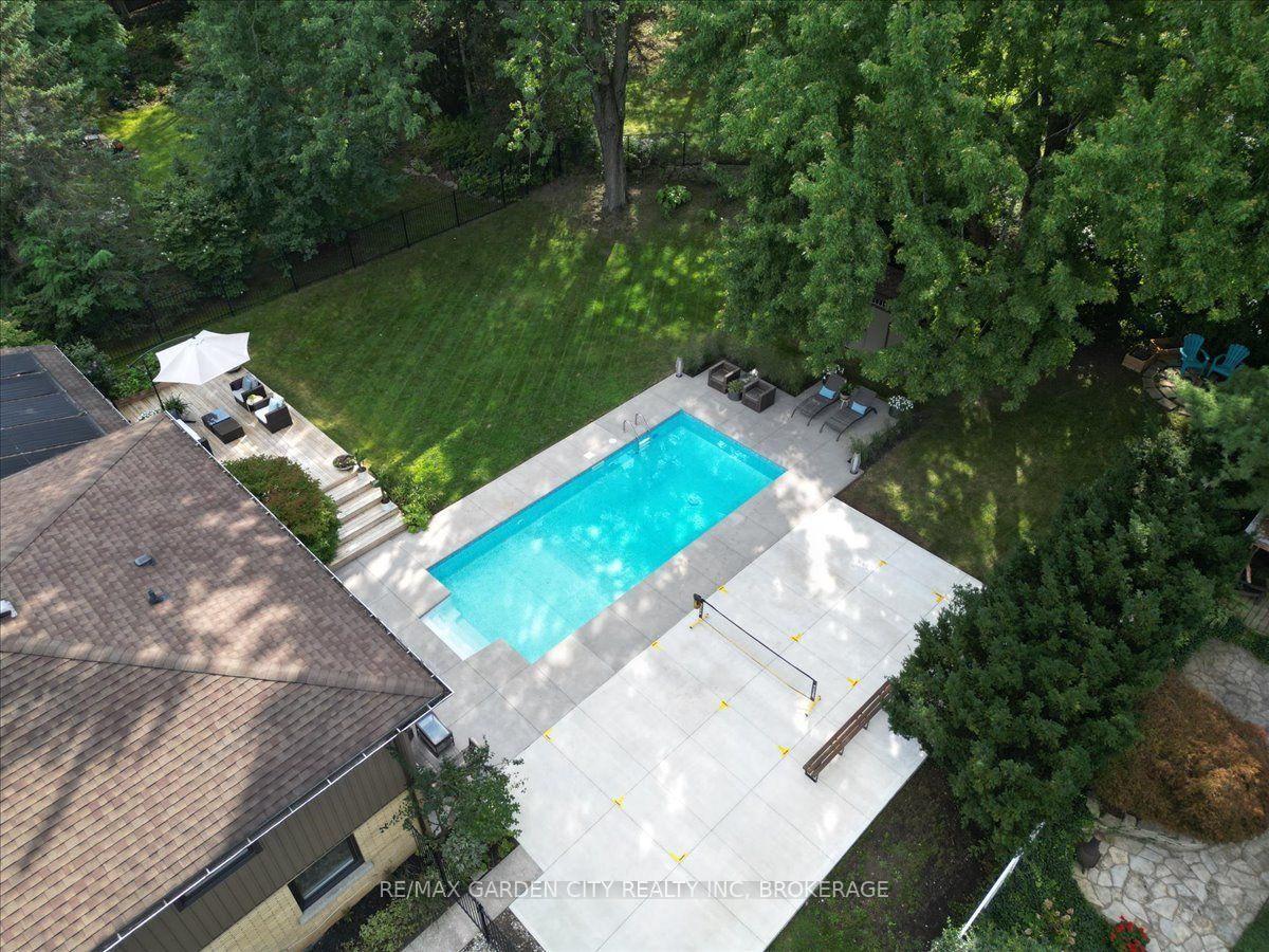 Photo 46 of 16 Pinecrest Court, Pelham, Fonthill — HOMEH