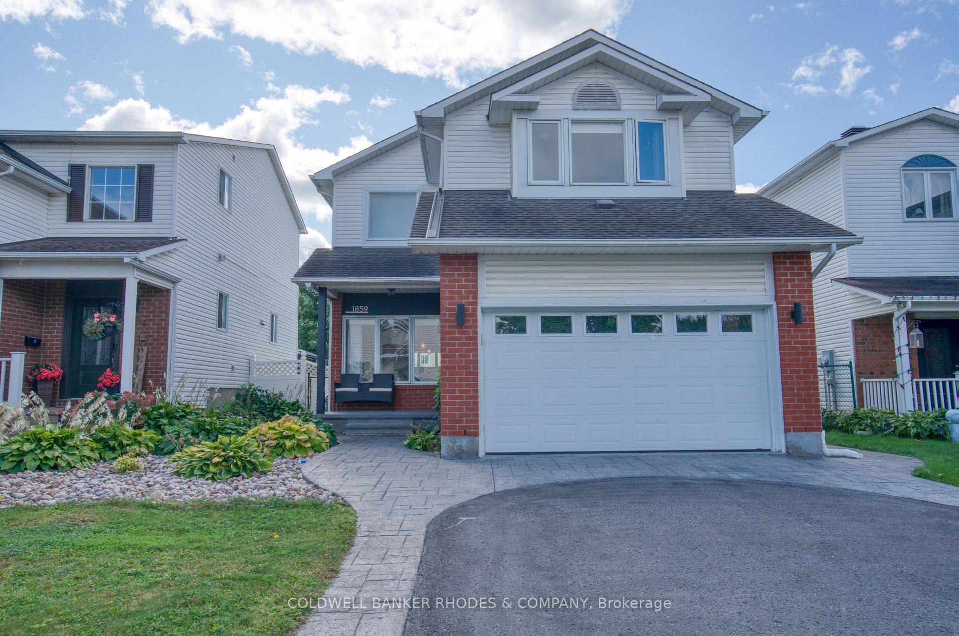 Photo 1 of 1859 Hennessy Crescent, Ottawa, Fallingbrook/Gardenway South — HOMEH