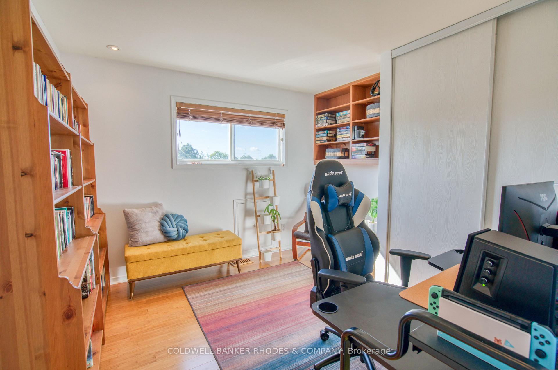 Photo 14 of 1859 Hennessy Crescent, Ottawa, Fallingbrook/Gardenway South — HOMEH