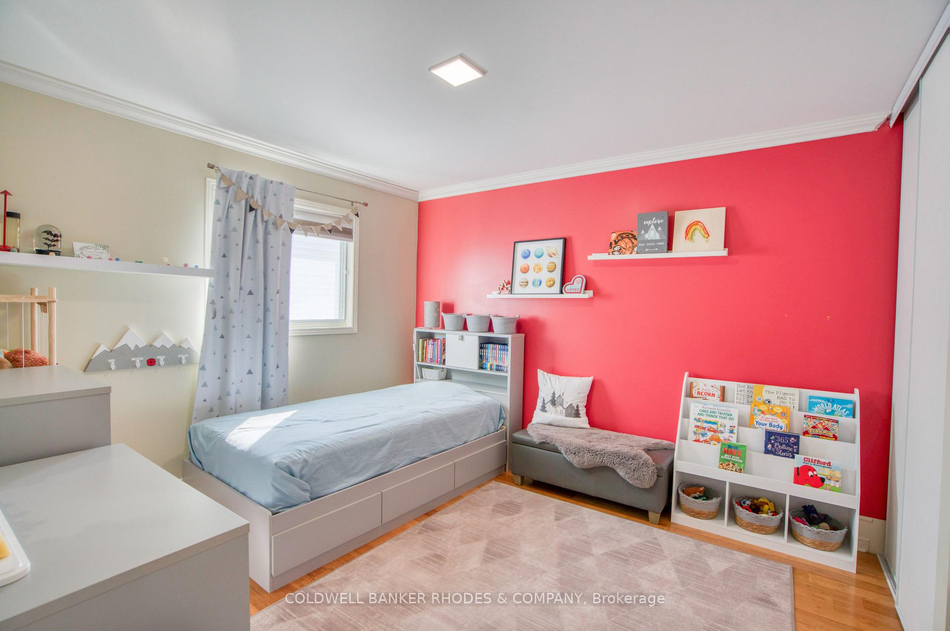 Photo 15 of 1859 Hennessy Crescent, Ottawa, Fallingbrook/Gardenway South — HOMEH