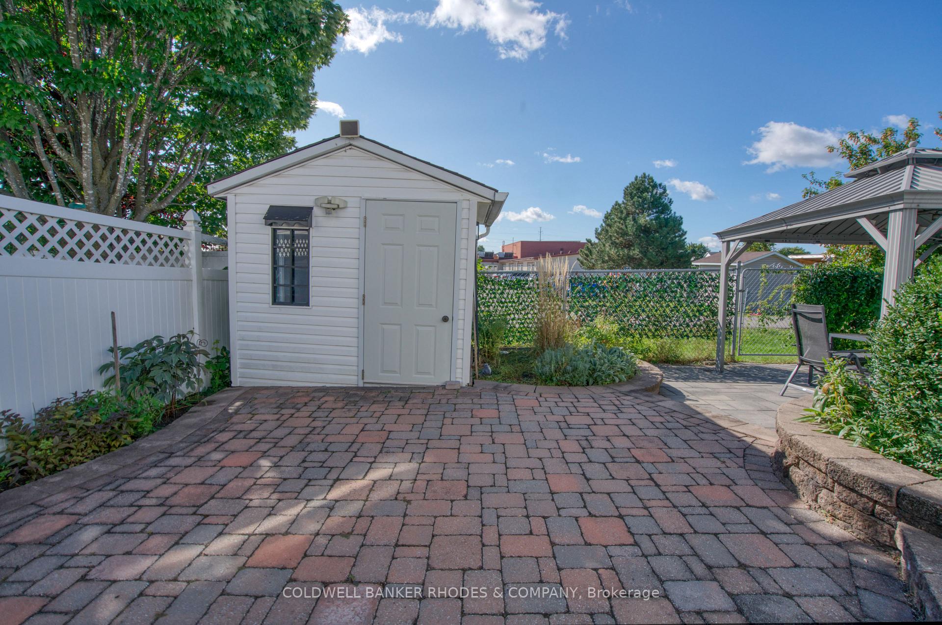 Photo 31 of 1859 Hennessy Crescent, Ottawa, Fallingbrook/Gardenway South — HOMEH