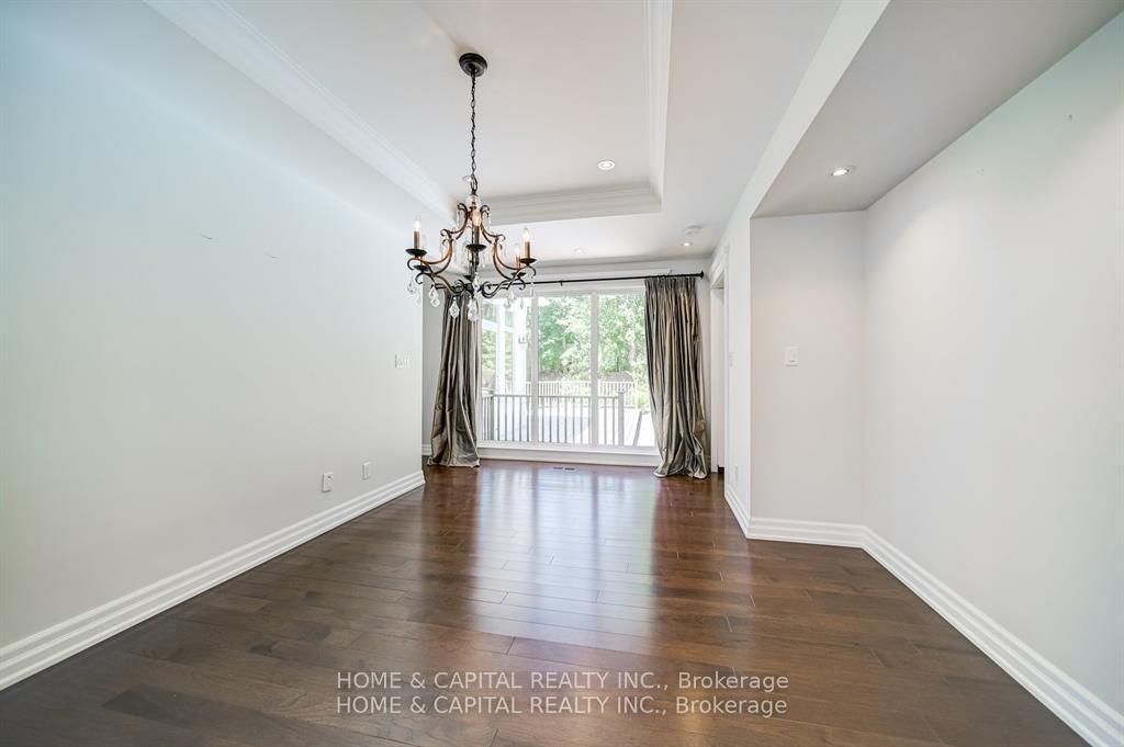 Photo 9 of 2043 Malbrook Road, Oakville, Ford — HOMEH