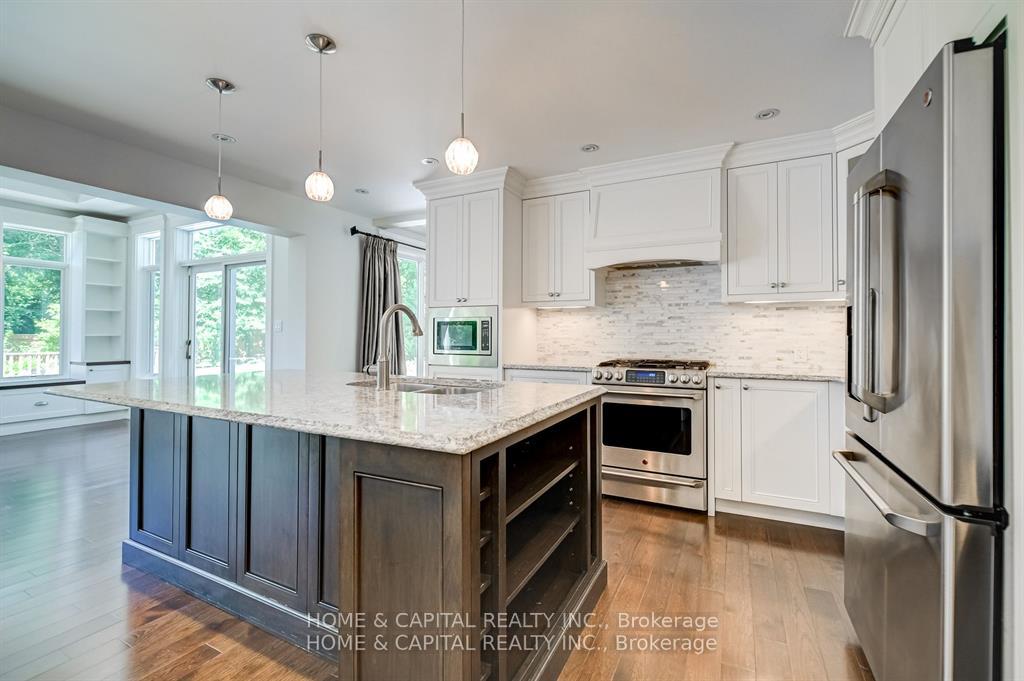 Photo 14 of 2043 Malbrook Road, Oakville, Ford — HOMEH