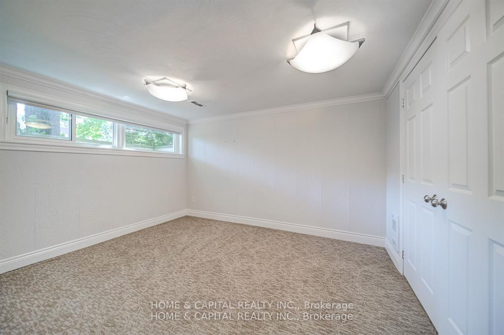 Photo 21 of 2043 Malbrook Road, Oakville, Ford — HOMEH