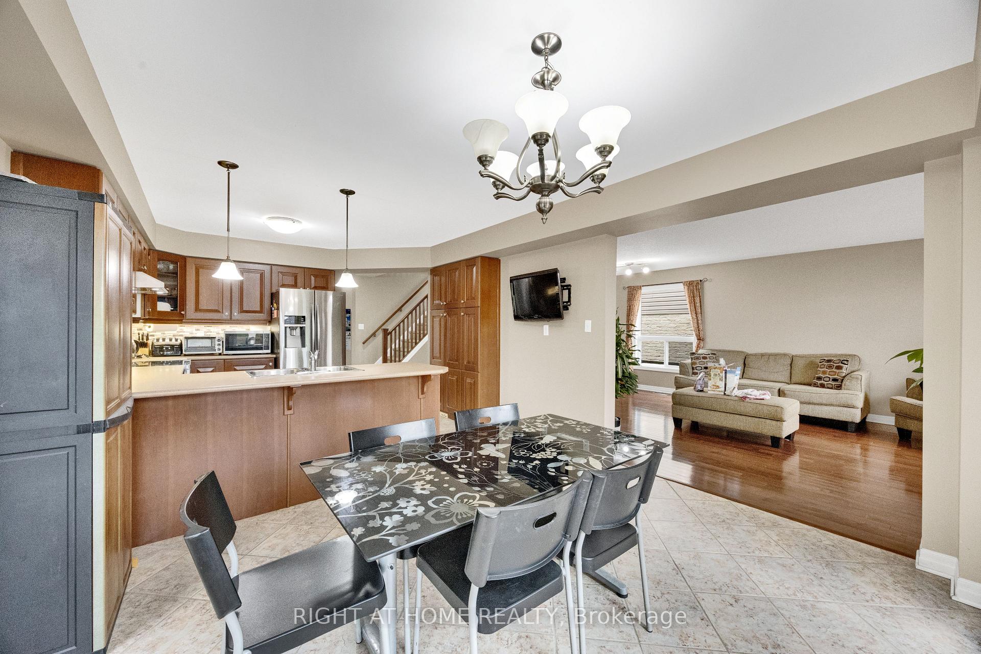 Photo 16 of 3184 Pomeroy Lane, London, South V — HOMEH