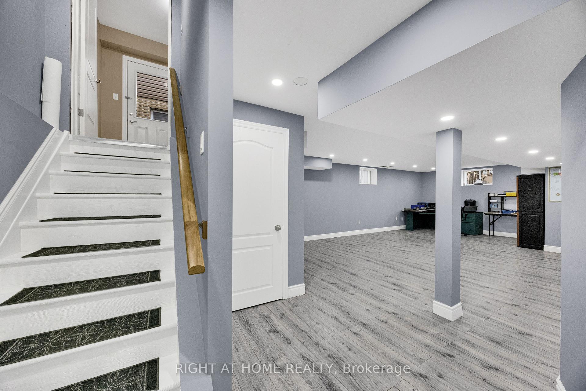 Photo 36 of 3184 Pomeroy Lane, London, South V — HOMEH