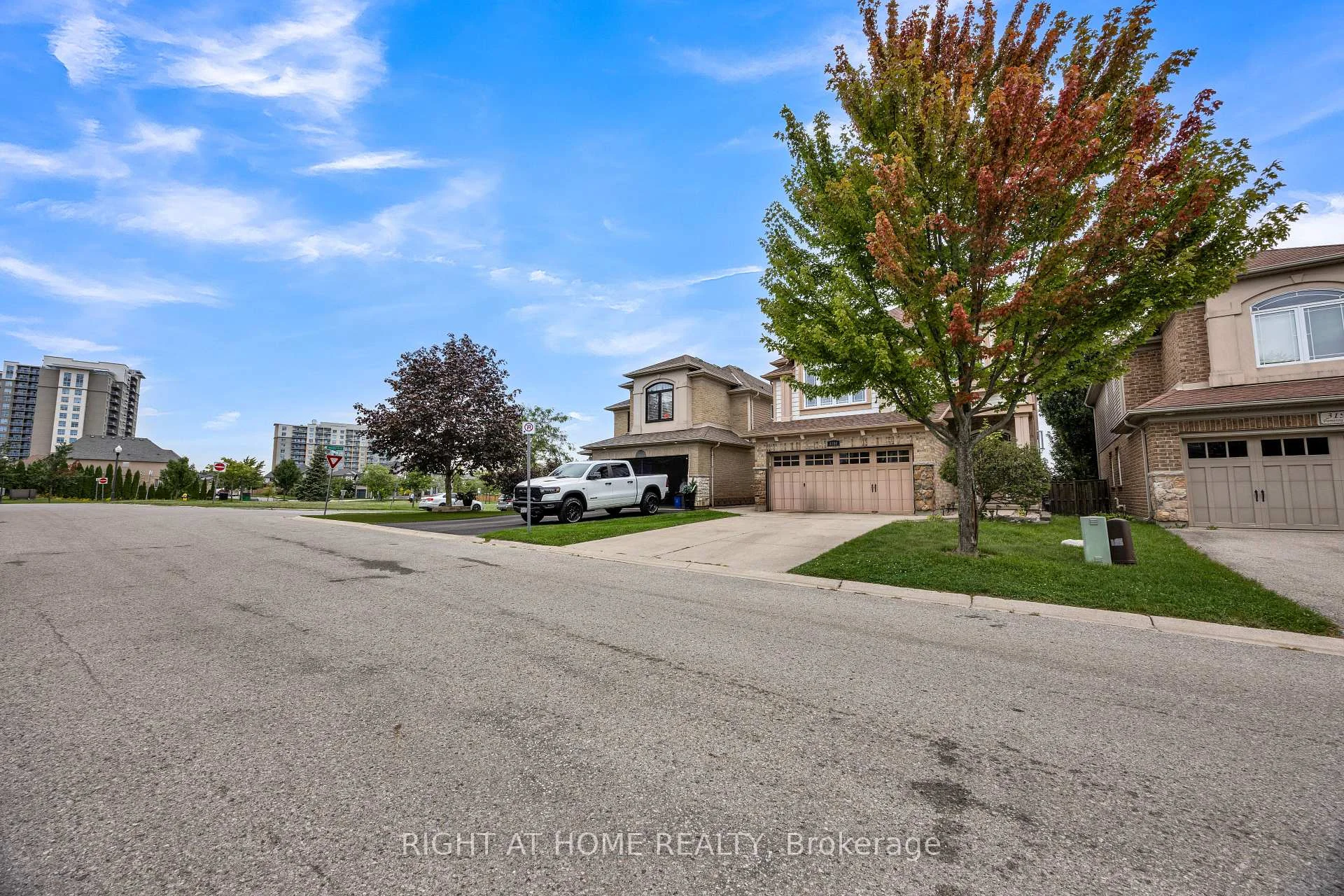 Photo 50 of 3184 Pomeroy Lane, London, South V — HOMEH