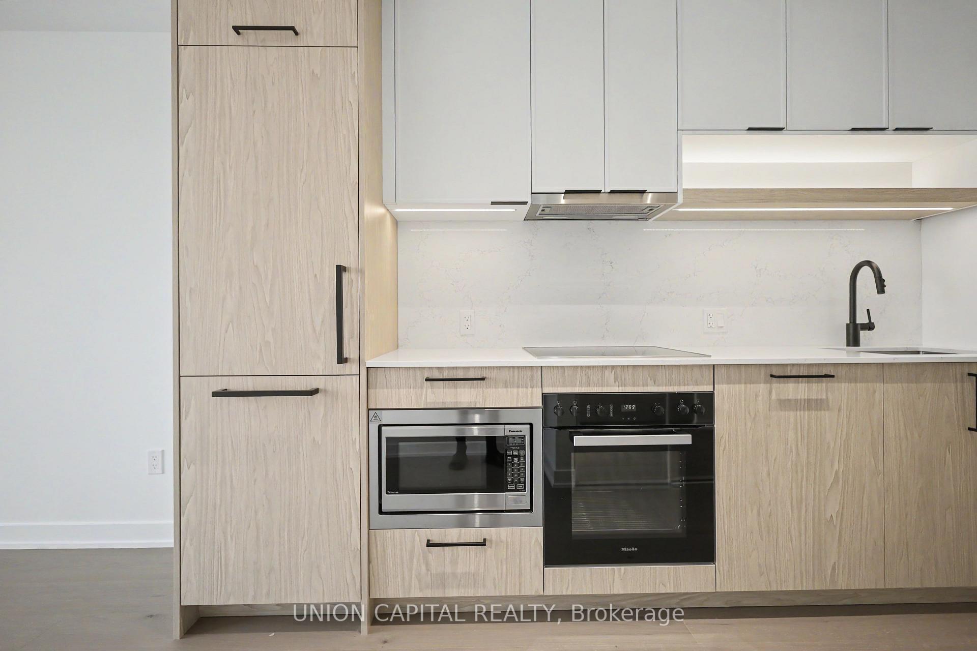 Photo 8 of Unit 1508, 91 Montclair Avenue, Toronto, Forest Hill South — HOMEH