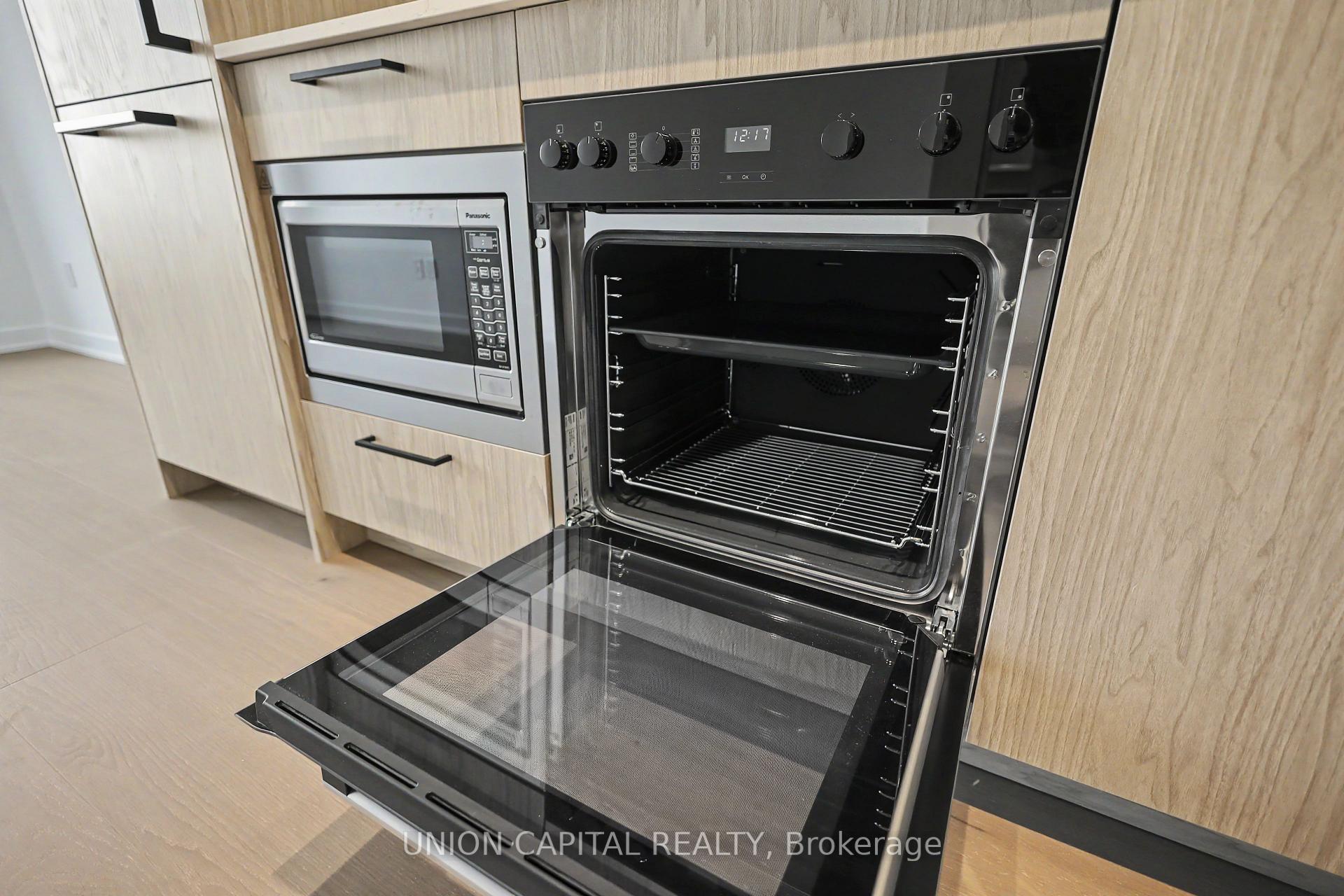Photo 13 of Unit 1508, 91 Montclair Avenue, Toronto, Forest Hill South — HOMEH